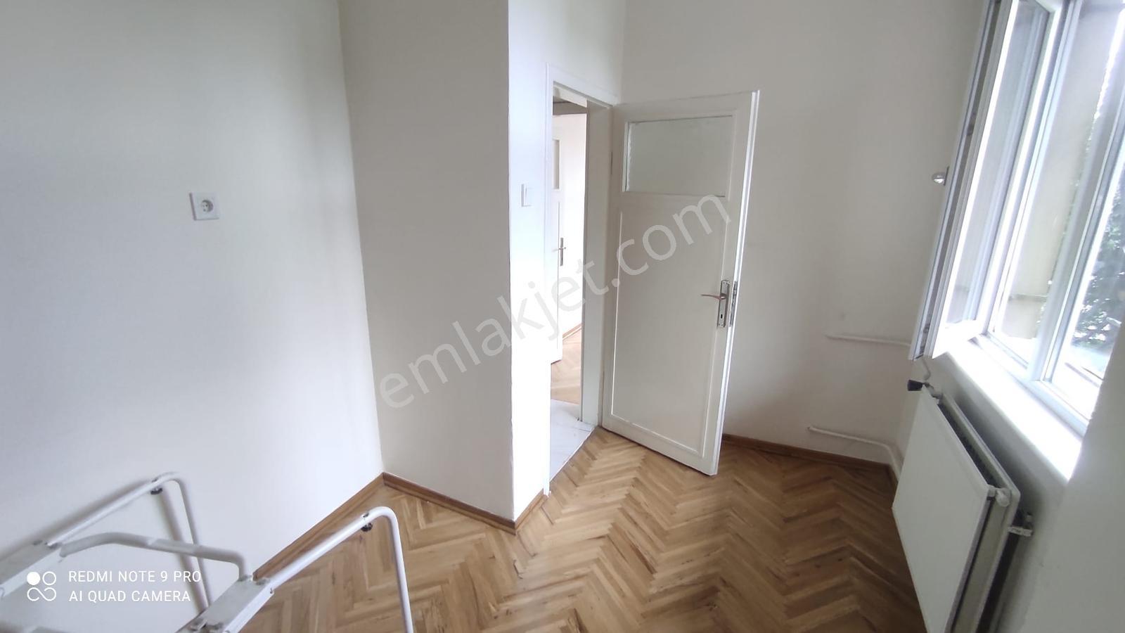 Çankaya Çayhane Sok 3+1 Kiralık Daire - Görsel 17