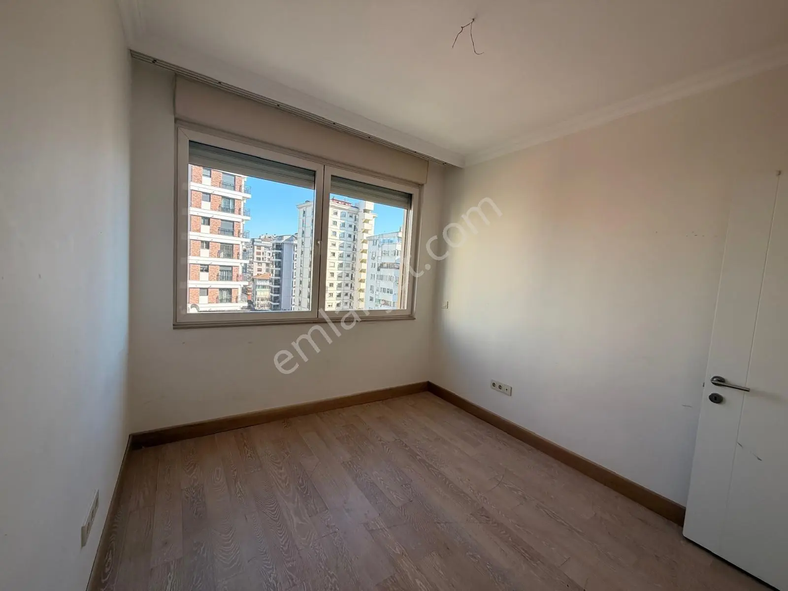 Poyraz'dan Suadiyede Bağdat Caddesine Yakın 3+1 100 M2 Net Daire - Görsel 5