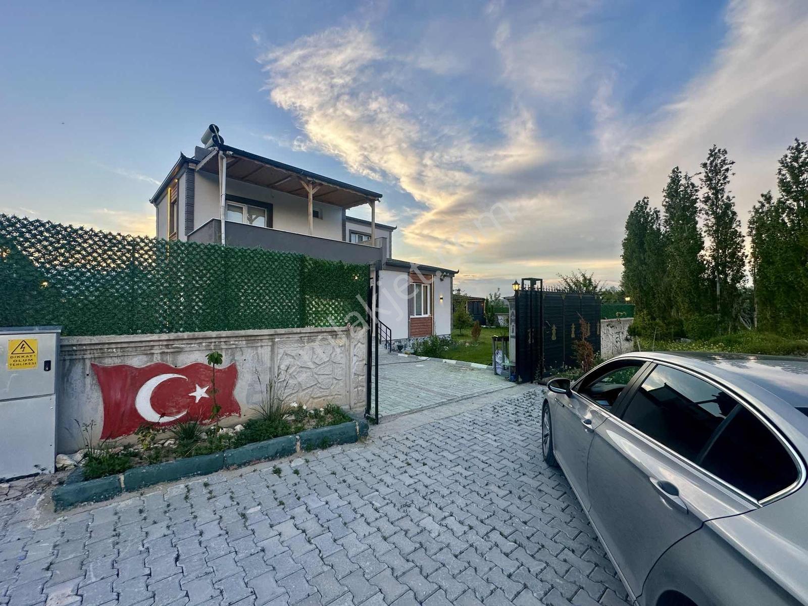 Niğde Aktaş Yeni 432 M² Arsada Otomatik Kapı/ Kamera 3+1 Villa - Görsel 33