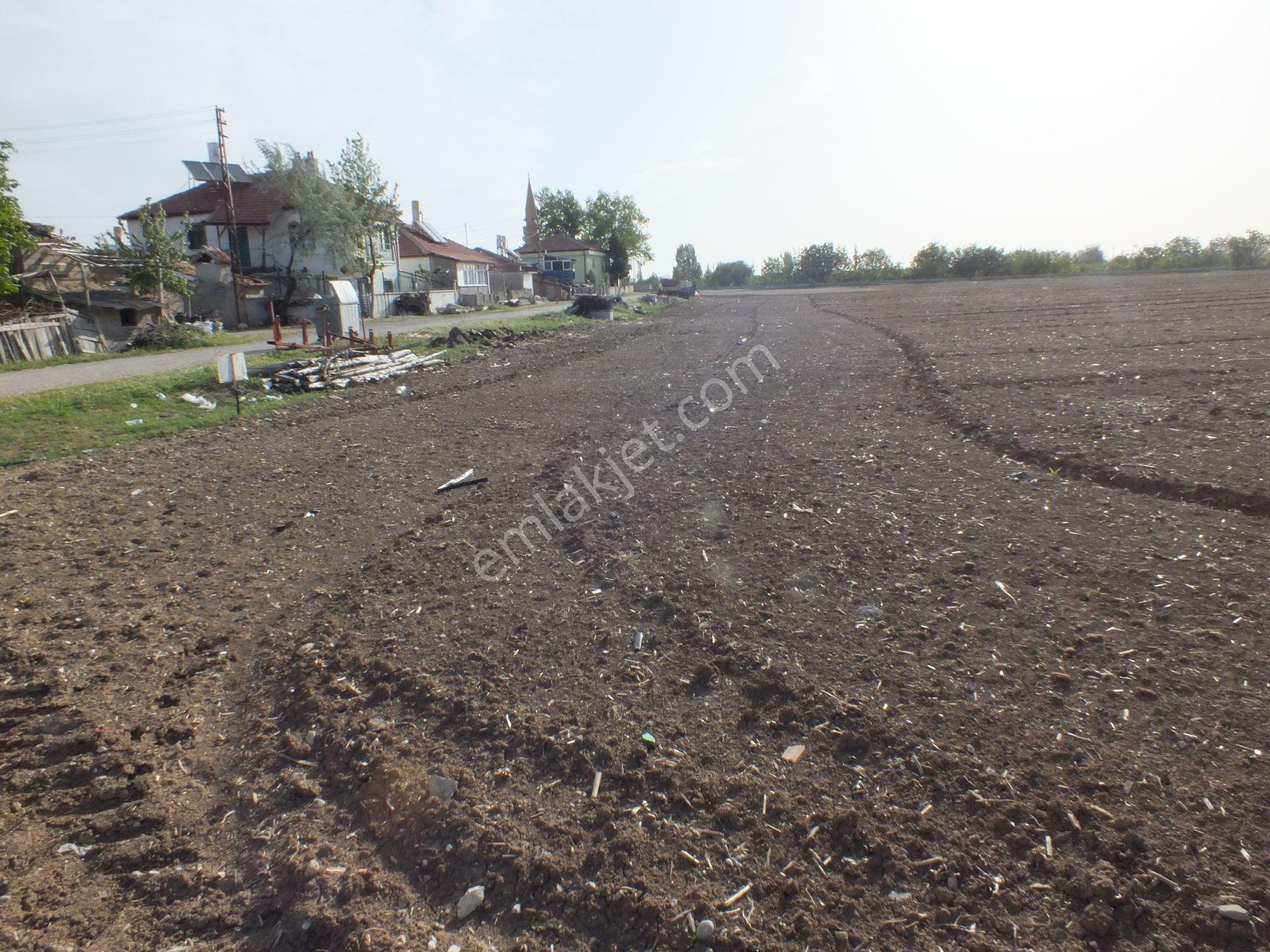 Karaman Fatih Mahallesi'nde Satılık 543m² Arsa - Görsel 8