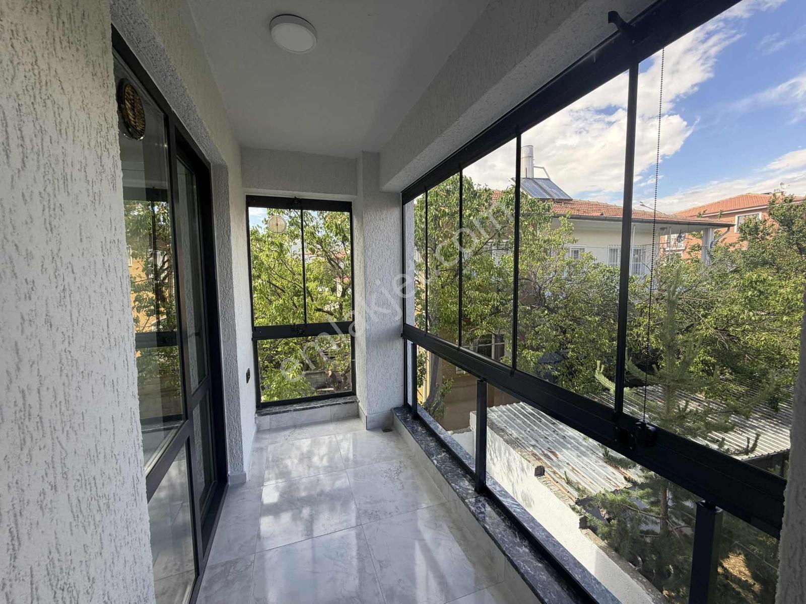 Remax Dem'den Bahçelievler Mah. Ultra Lüks Ara Kat Satılık Daire - Görsel 16