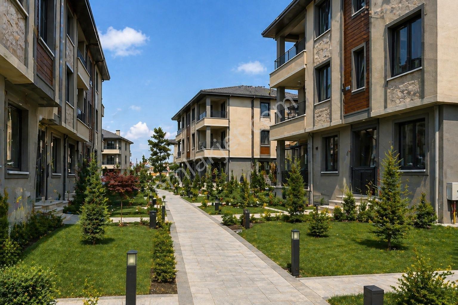 Arslan İnşaat Yarı Peşin Yarı Taksit 2027 Teslim Havuzlu Site - Görsel 13