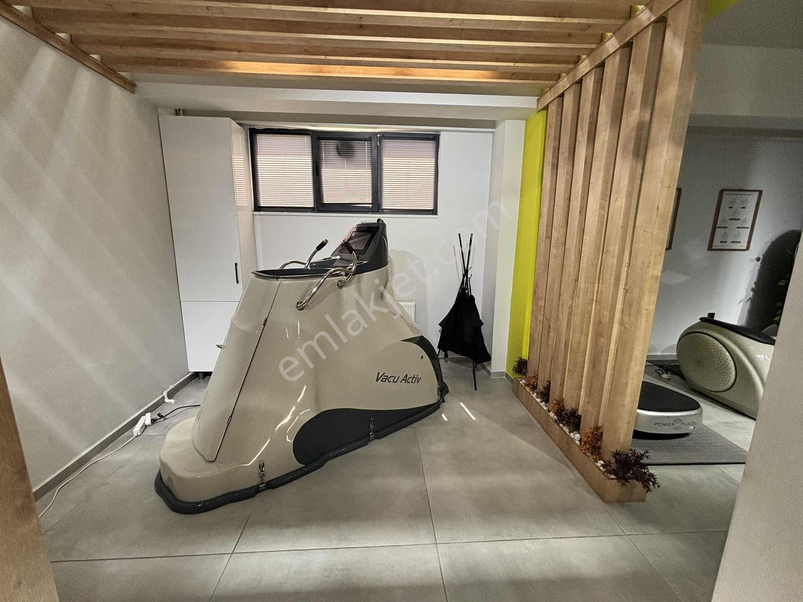 Yatırımcısına Kazandıracak! Bulvar Cepheli 212 M² Ticari Alan - Görsel 3