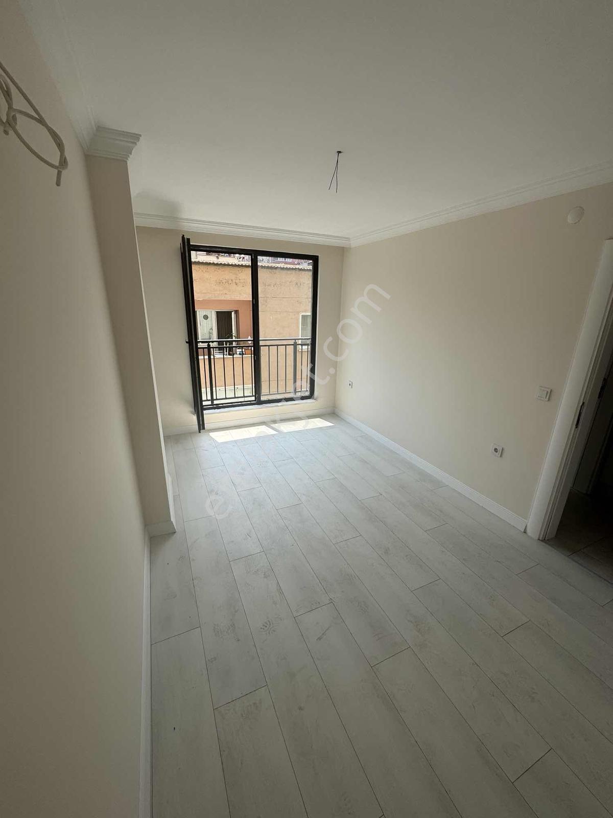 Beşevler Yıldırım Caddesinde Kiralık 2+1 Sıfır Daire - Görsel 6
