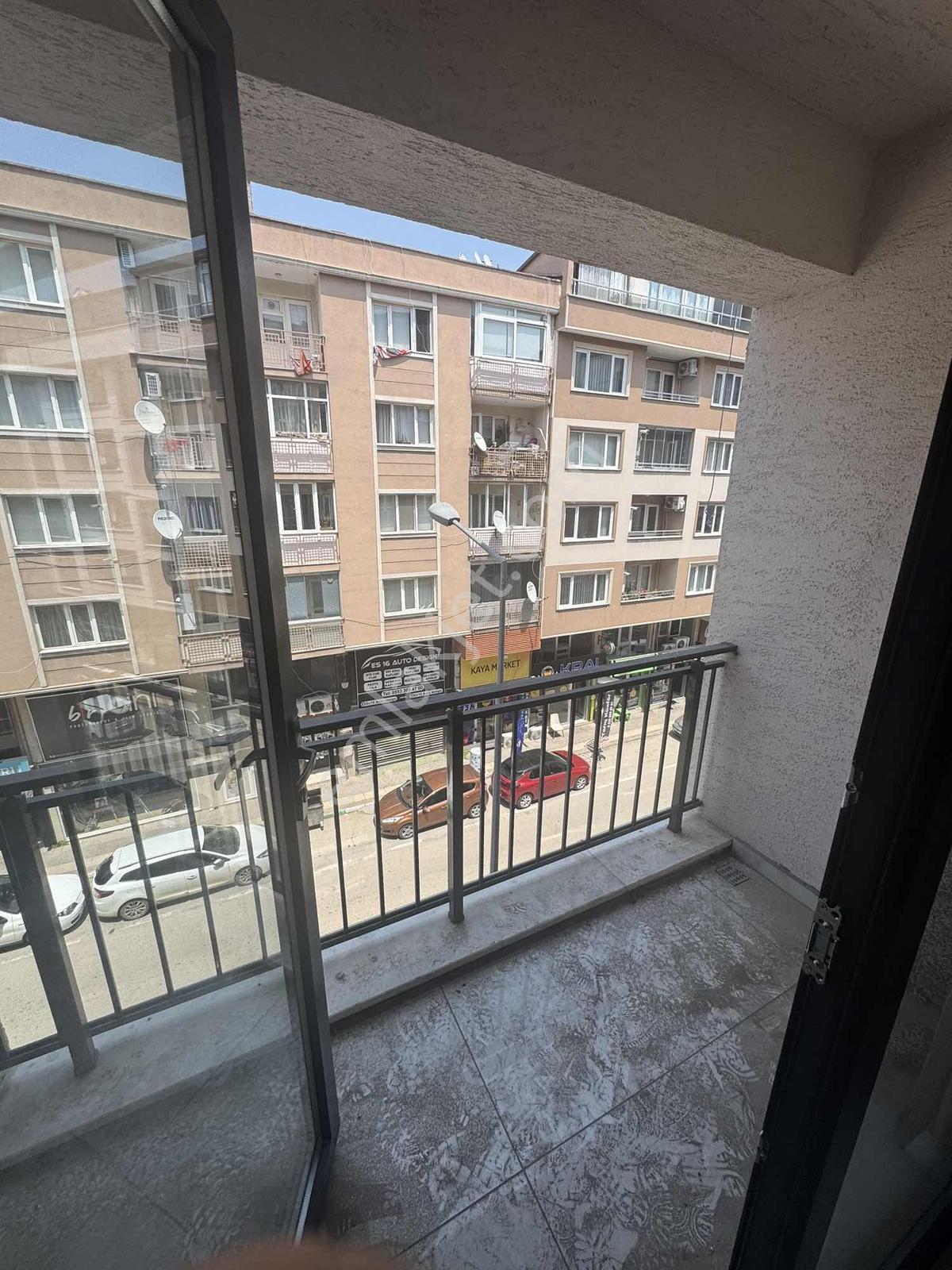 Beşevler Yıldırım Caddesinde Kiralık 2+1 Sıfır Daire - Görsel 5
