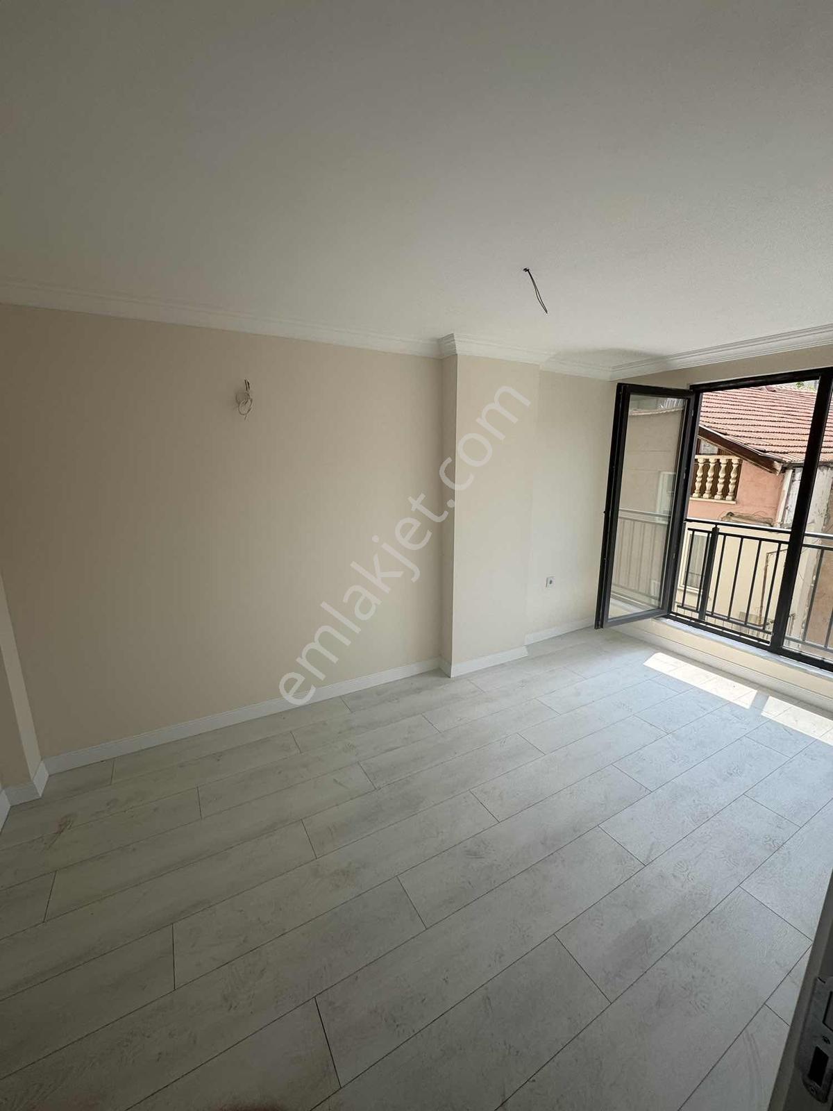 Beşevler Yıldırım Caddesinde Kiralık 2+1 Sıfır Daire - Görsel 3