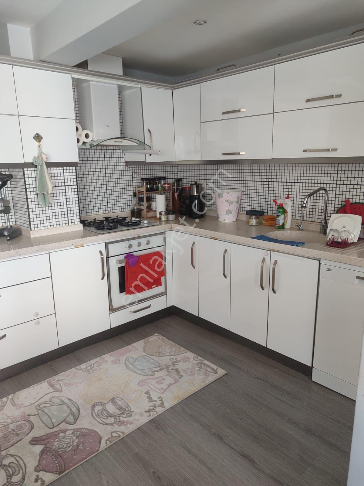 Plaja Yürüme Mesafesinde Ful Bakımlı Günlük Haftalık Kiralık Daire - Görsel 10
