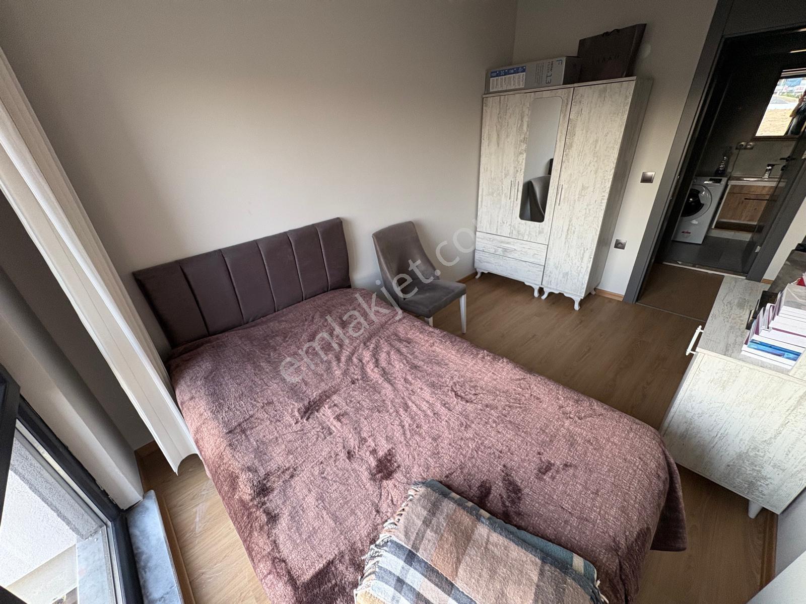 Özlüce 2+1 | Havuzlu Full Eşyalı, Geniş Cam Balkonlu Kiralık Ev - Görsel 8