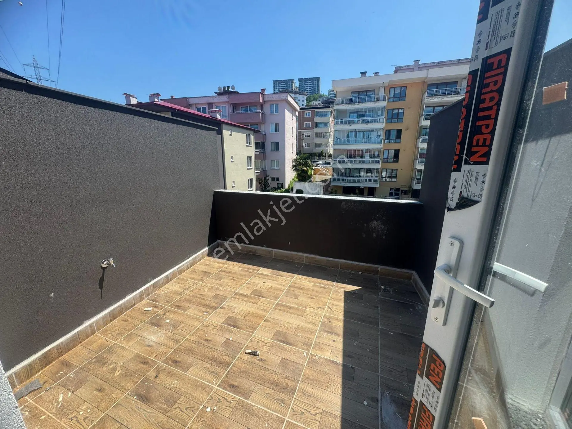 İnanç Emlaktan Giresun Teyyaredüzünde Satılık 1+1 Dubleks Daire - Görsel 3