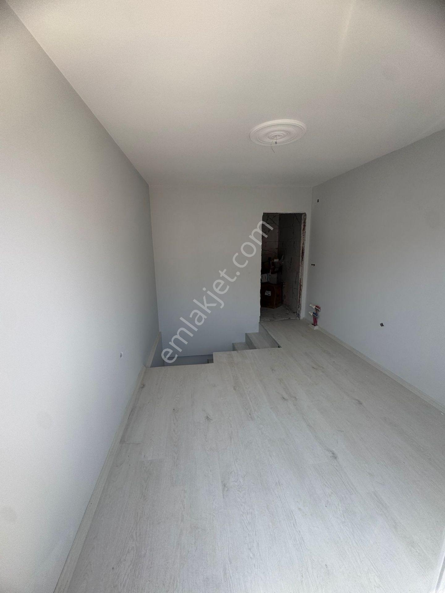 İnanç Emlaktan Giresun Teyyaredüzünde Satılık 1+1 Dubleks Daire - Görsel 12