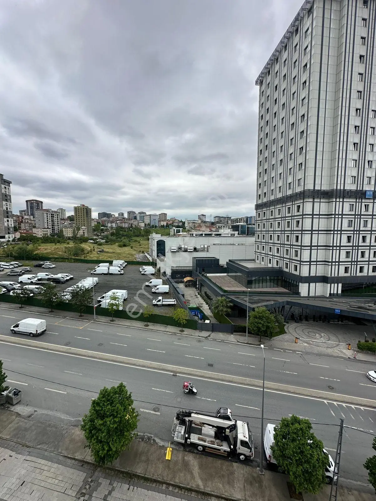 Family'den Varlık Tower Rezidans'ta 1+1 Kiralık Lüx Eşyalı Daire - Görsel 3