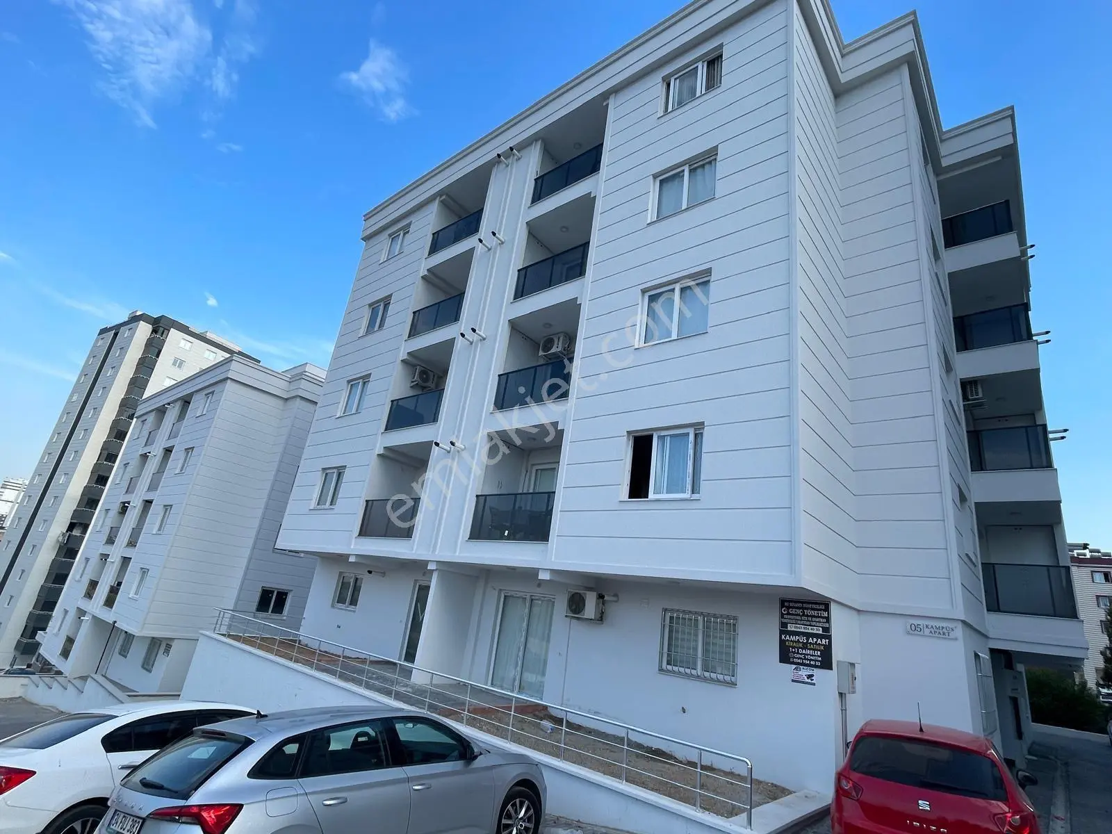 Full+full Eşyalı,boş Kullanıma Hazır,balkonlu 1+1 Kiralık - Görsel 12