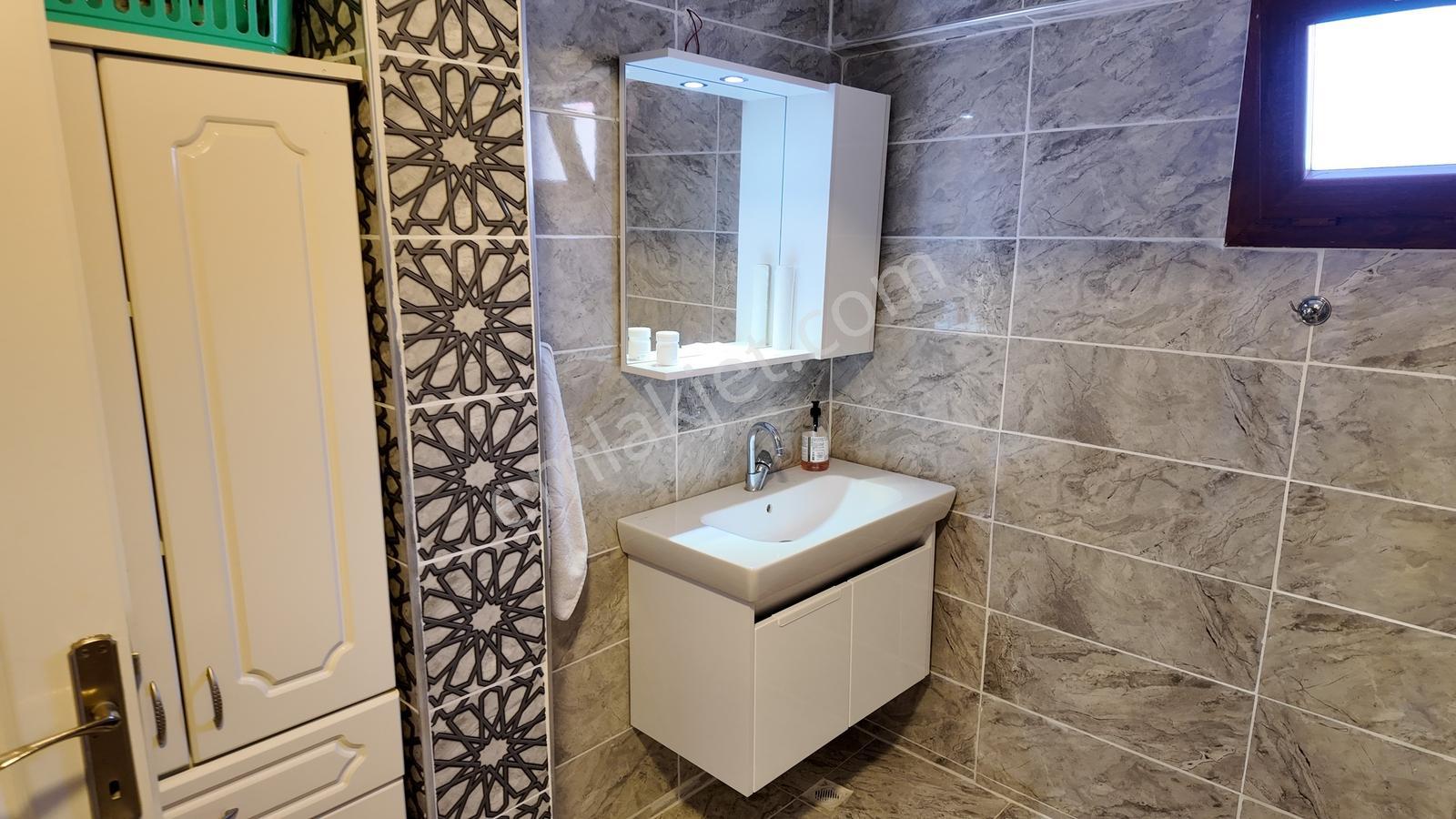 Deniz Manzaralı Değil, Denize Sıfır! Şöhretler Sitesi'nde Villa - Görsel 21