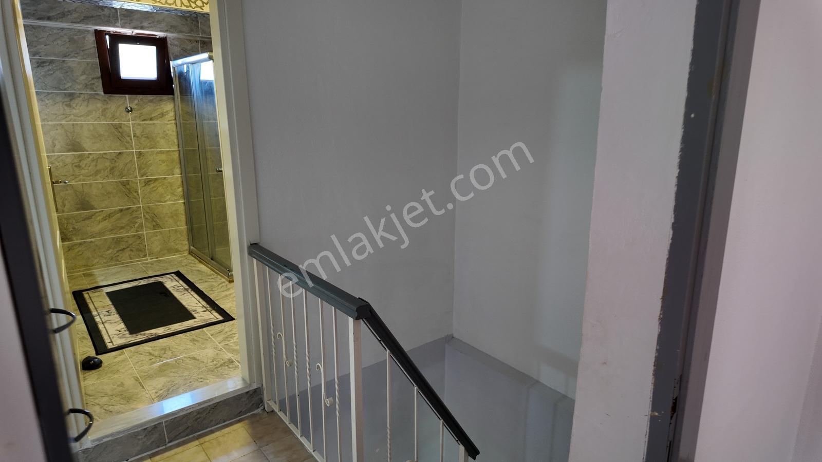 Deniz Manzaralı Değil, Denize Sıfır! Şöhretler Sitesi'nde Villa - Görsel 25