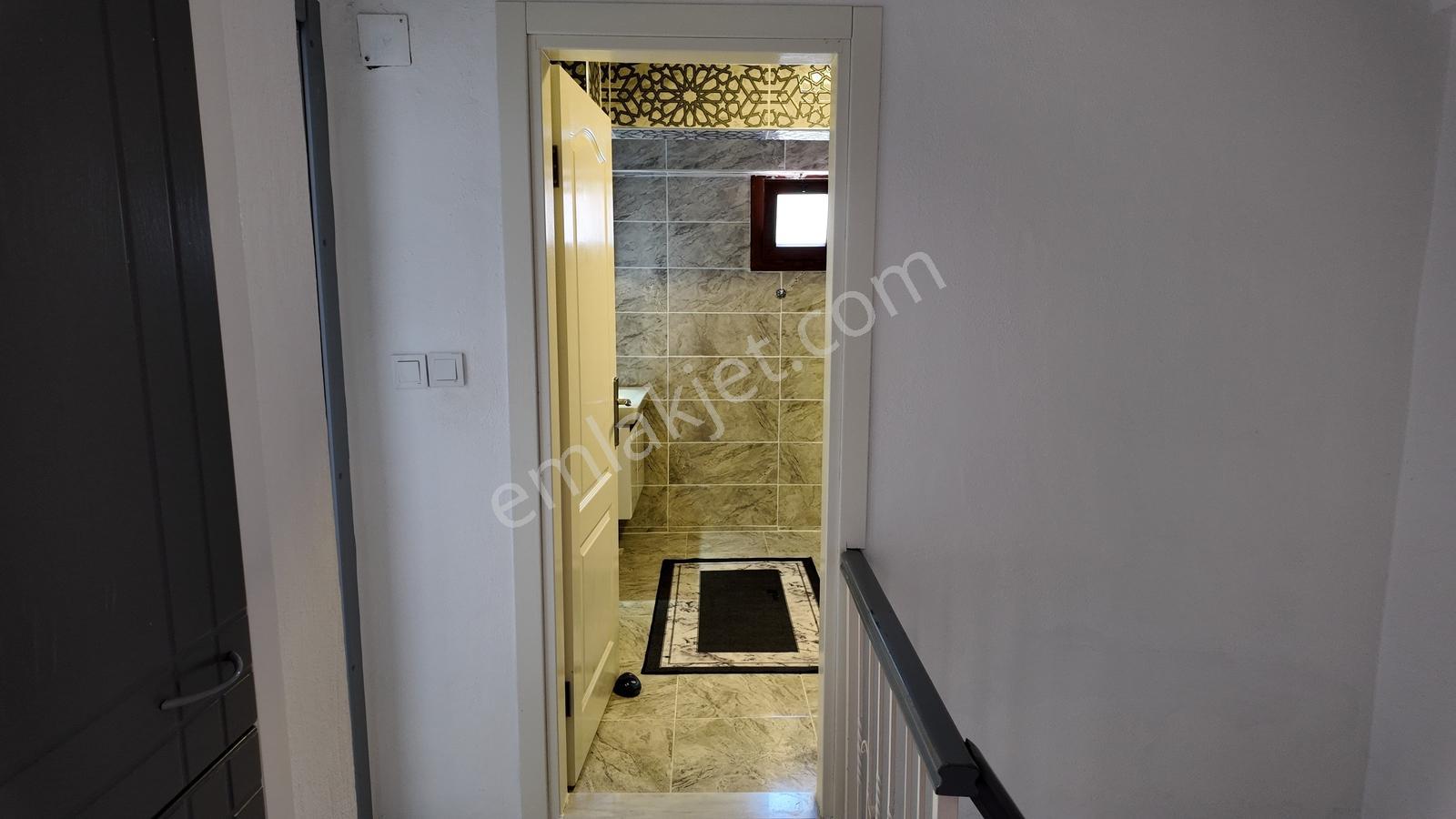 Deniz Manzaralı Değil, Denize Sıfır! Şöhretler Sitesi'nde Villa - Görsel 18