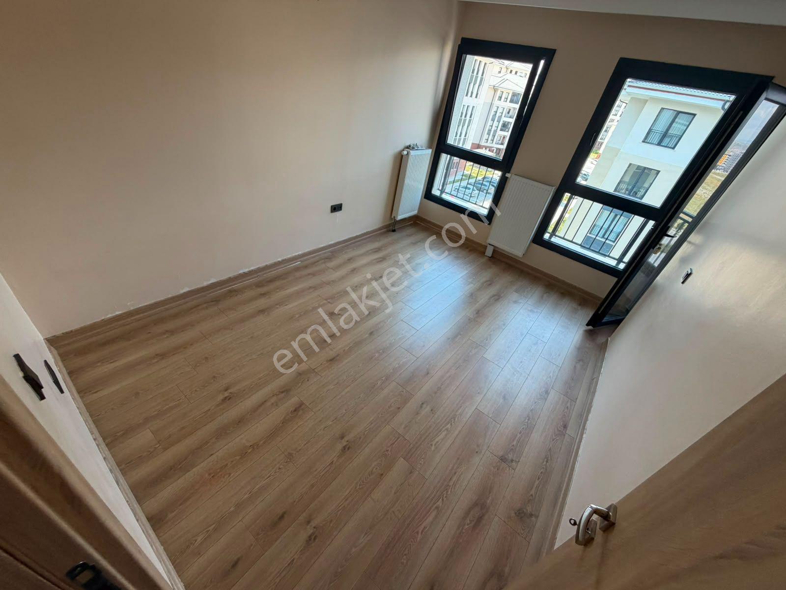Saraycık Toki'de 3+1 Ara Katta Asansörlü E.banyolu Bul.cepheli Krediye Uygun Borçsuz Fırsat Daire - Görsel 10