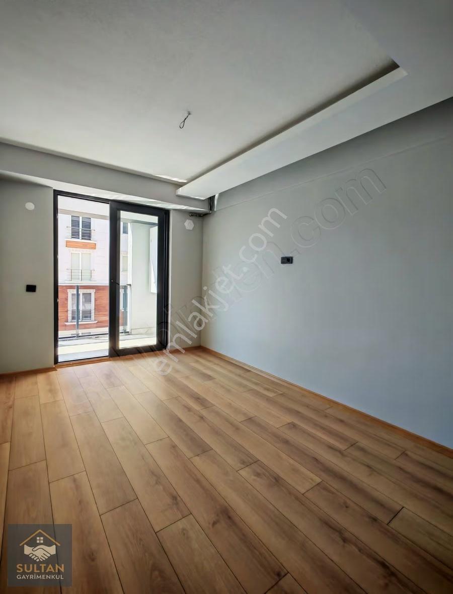 Anayol, Sahil Ve Tramvay Dibinde Kiralık 1+1 Daire - Görsel 20