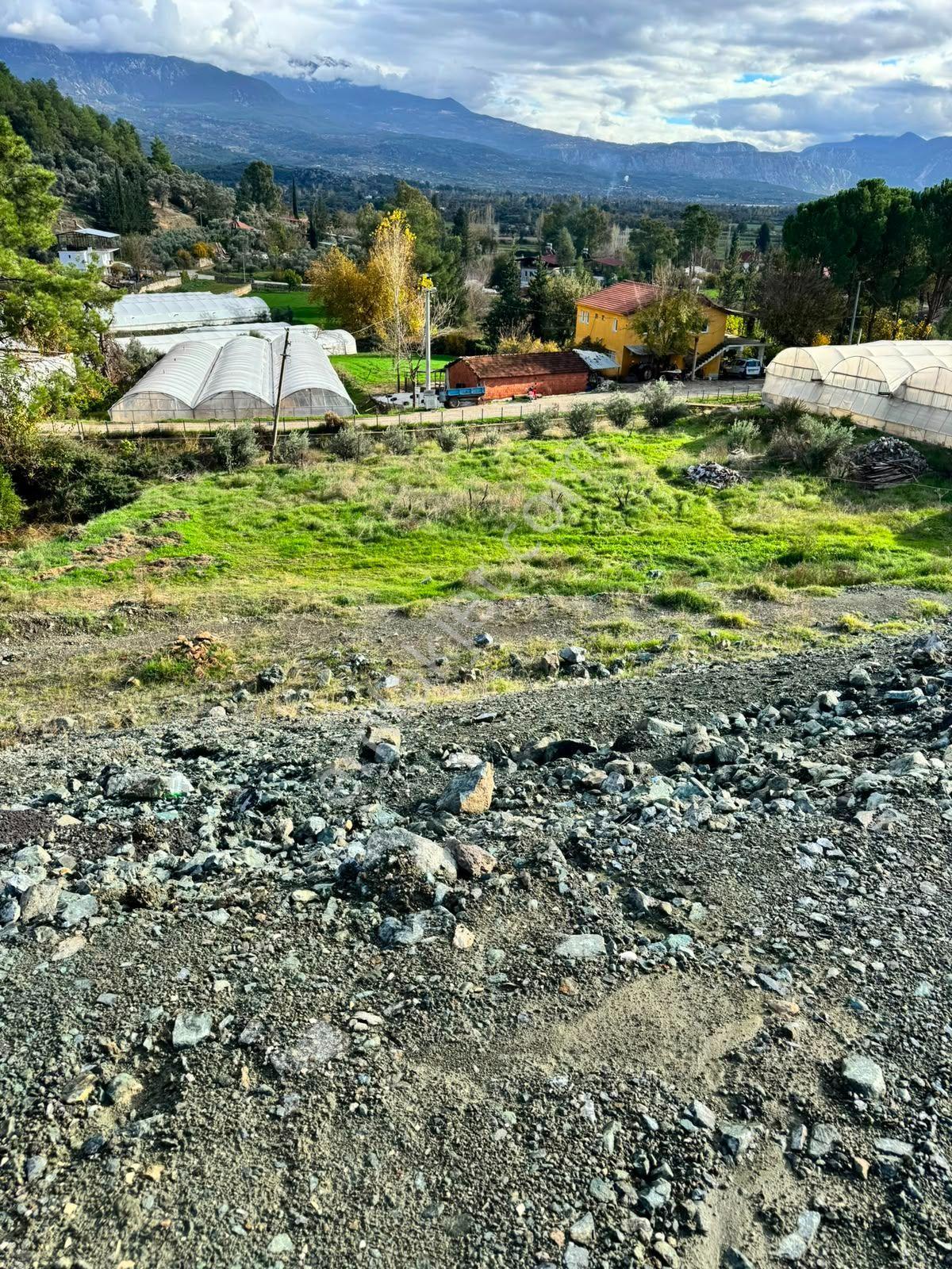 Stop’tan Çaltıözünde Yol Kenarı 762m² İmarlı Elektrik Su Yol - Görsel 3