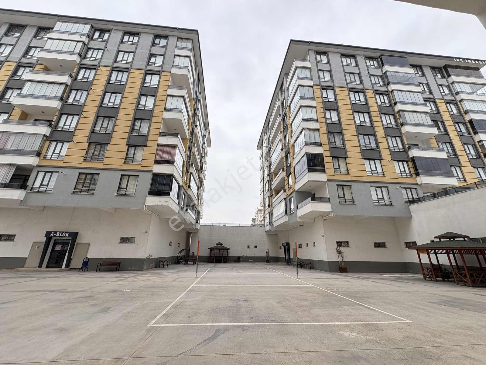 Erenler Mh Beytepe Konutları'nda Lüks Ve Geniş 2+1 Satılık Daire - Görsel 25