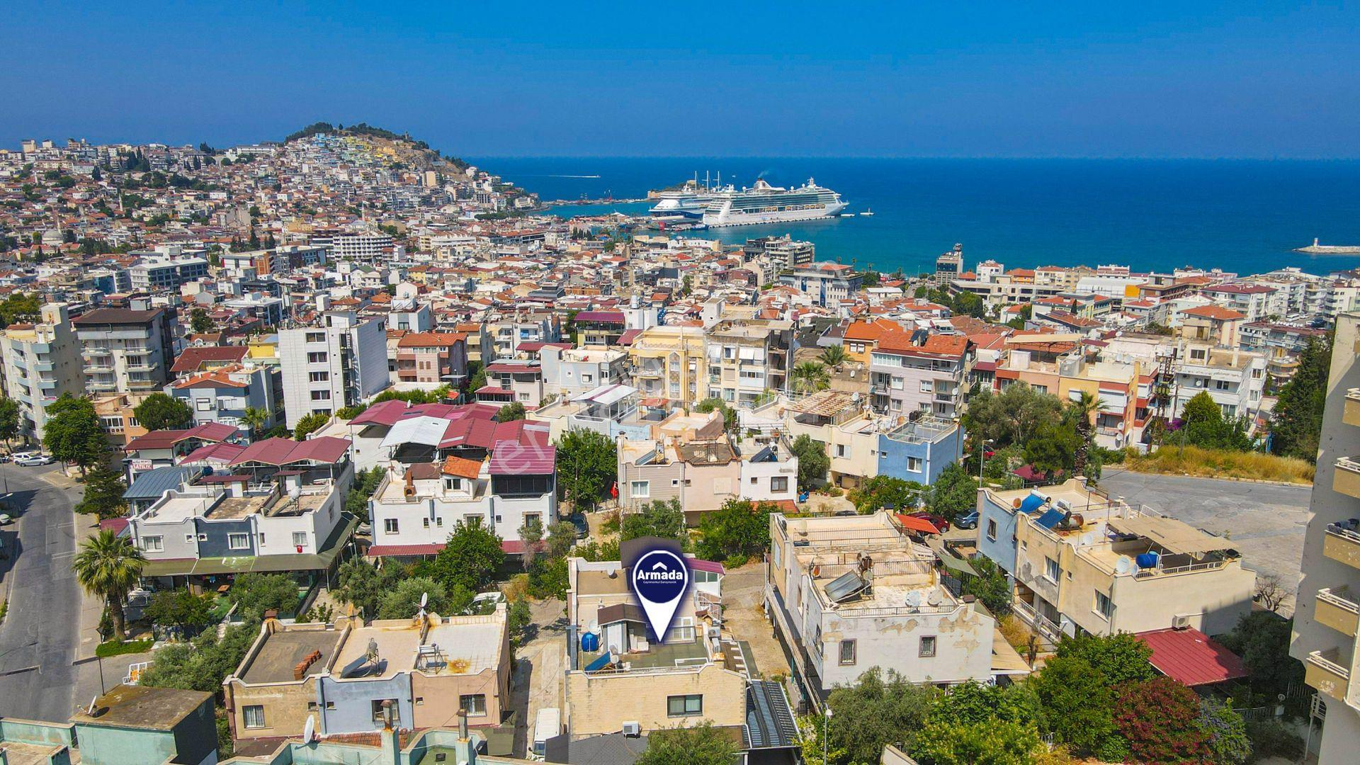 Kuşadası Türkmen'de Tamamen Yenilenmiş, Bahçeli Lüks Villa - Görsel 2