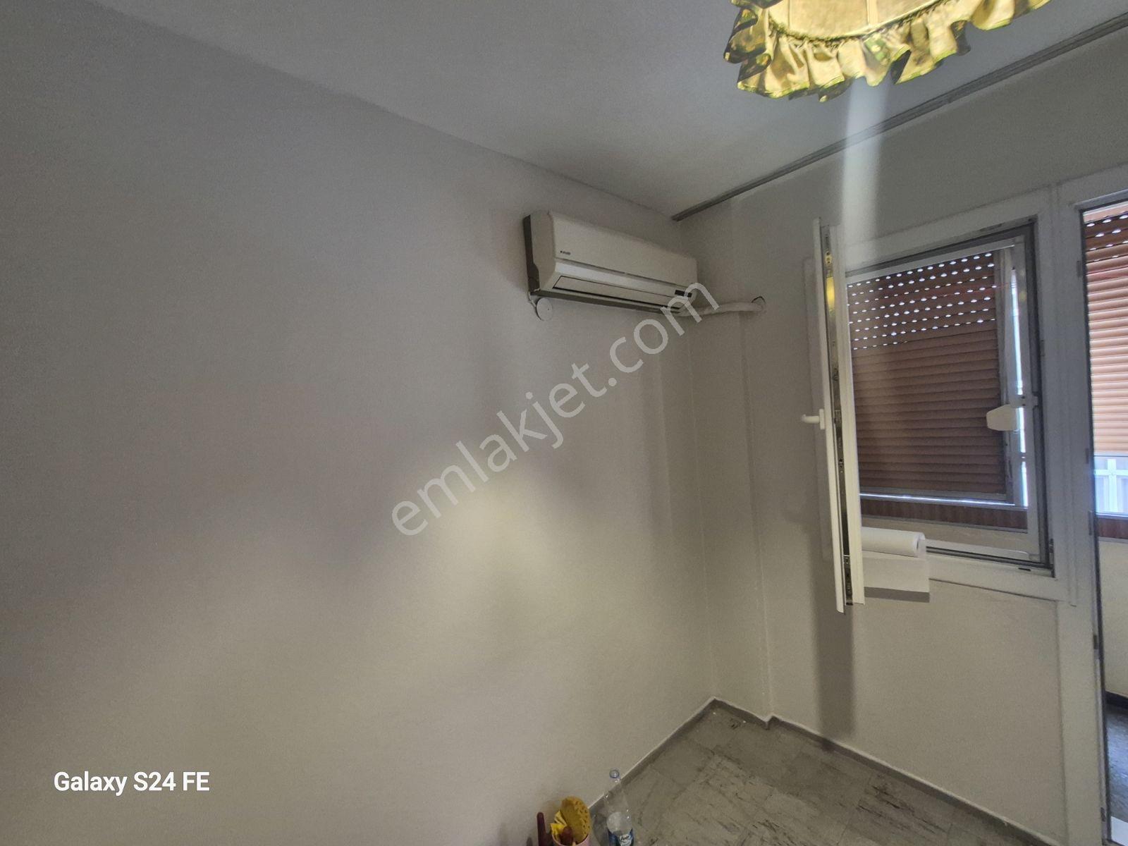 Alsancak Merkezde Kiralık 3+1 Daire - Görsel 35