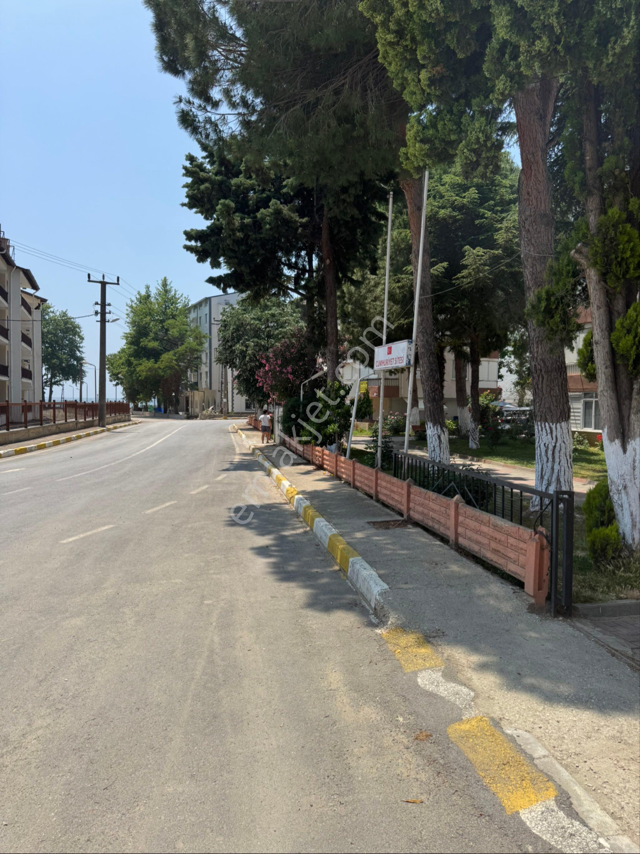 Erdek Sahil Mahallesi'nde Denize 50m, 2+1 Satılık Daire - Görsel 19