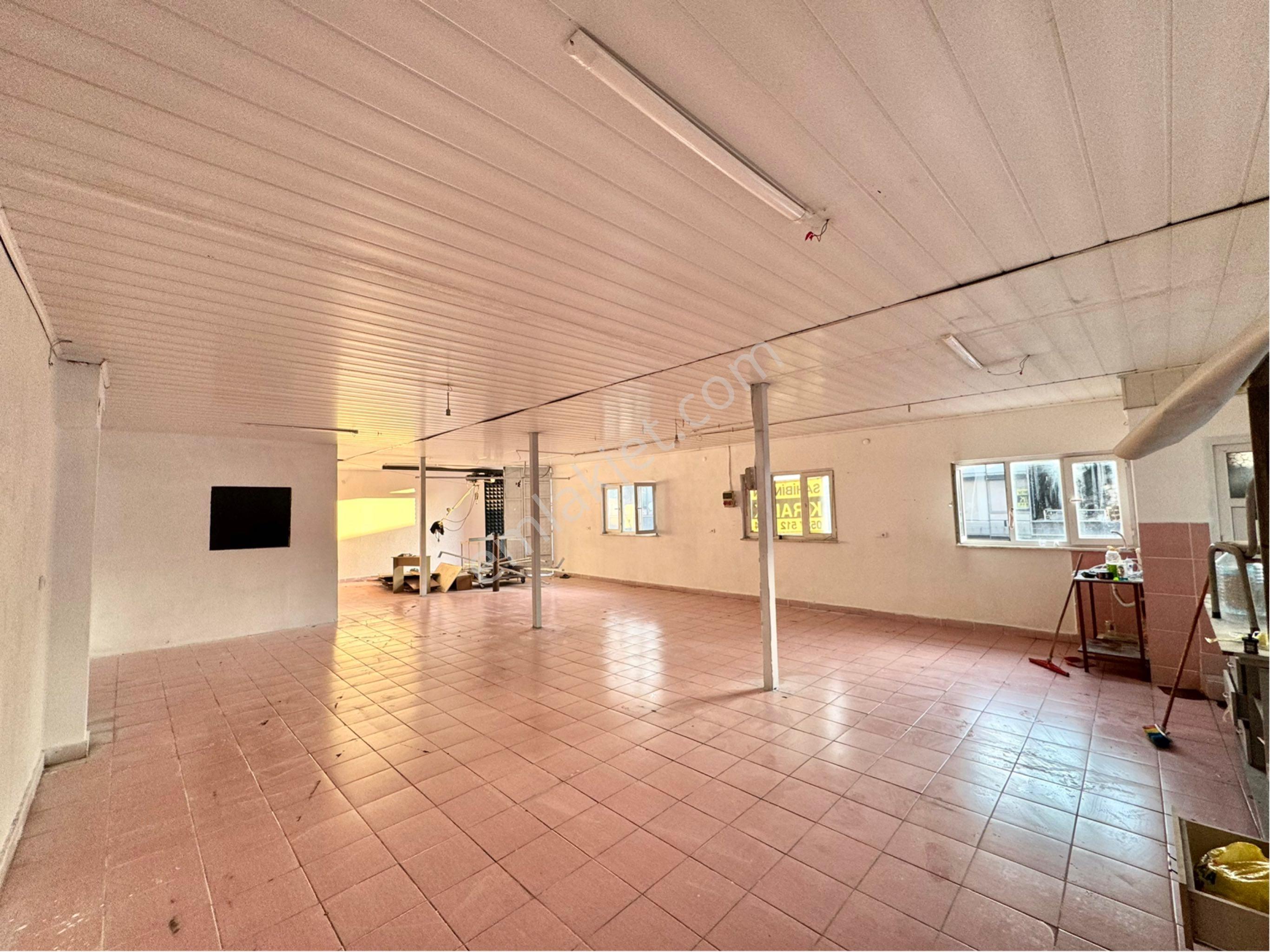 Sahibinden Vişne Caddesinde 150m2 İşyeri - Görsel 3