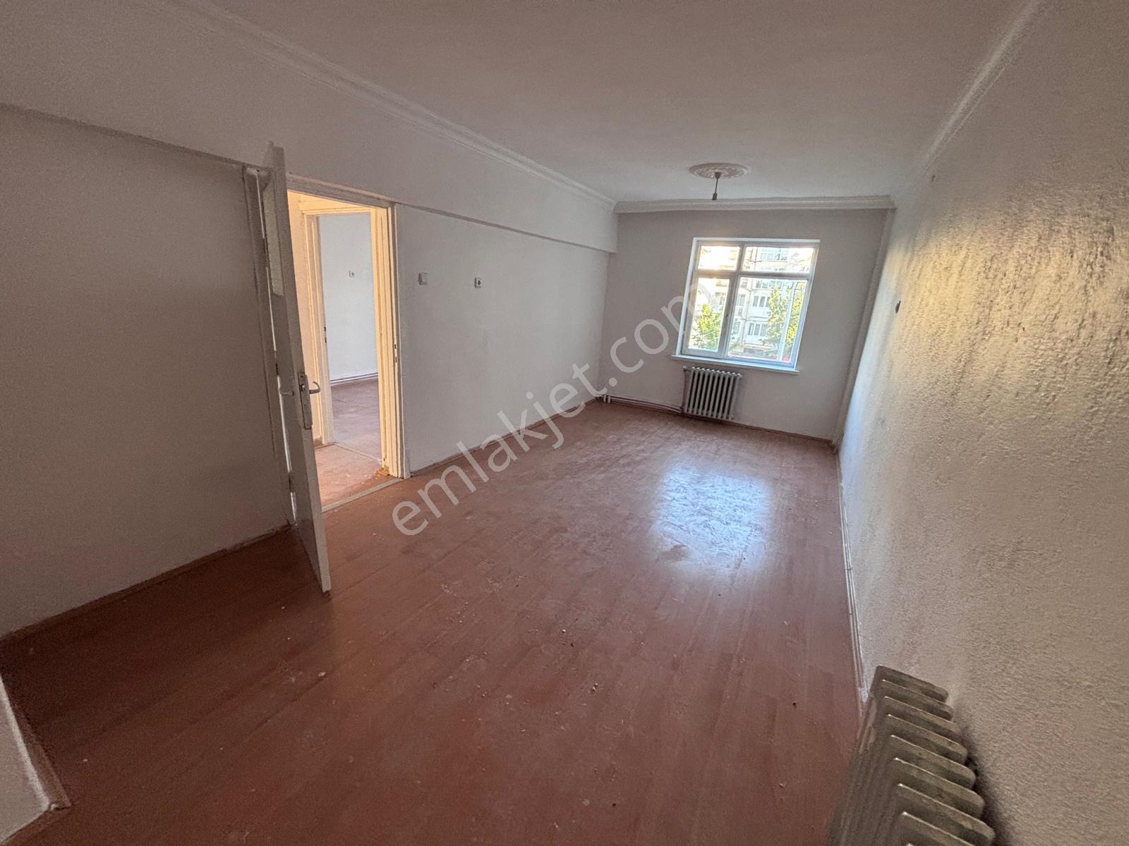 Çorum Mimar Sinan Kütüphanesi Yanı 3+1 Kiralık Daire