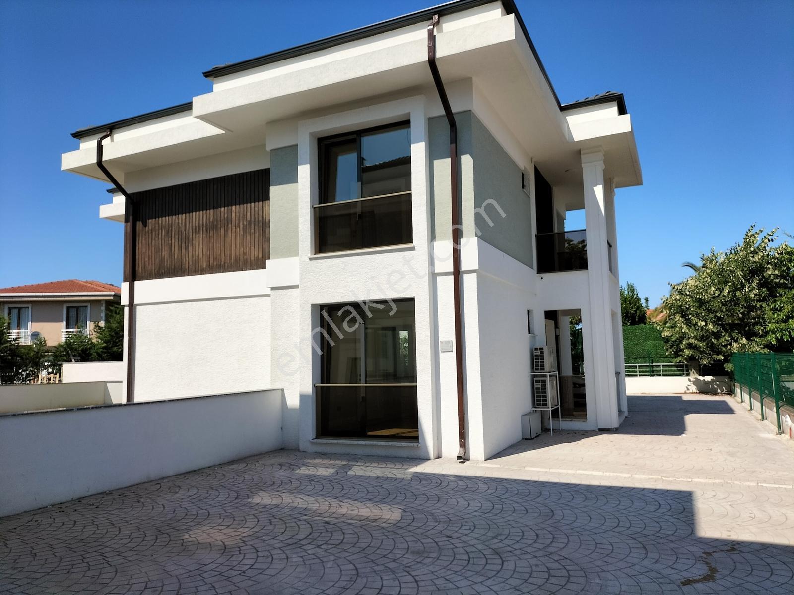 Kumbaba Da Denize Ve Plaja Yakın Havuzlu 225m2 5+1 Satılık Villa - Görsel 35