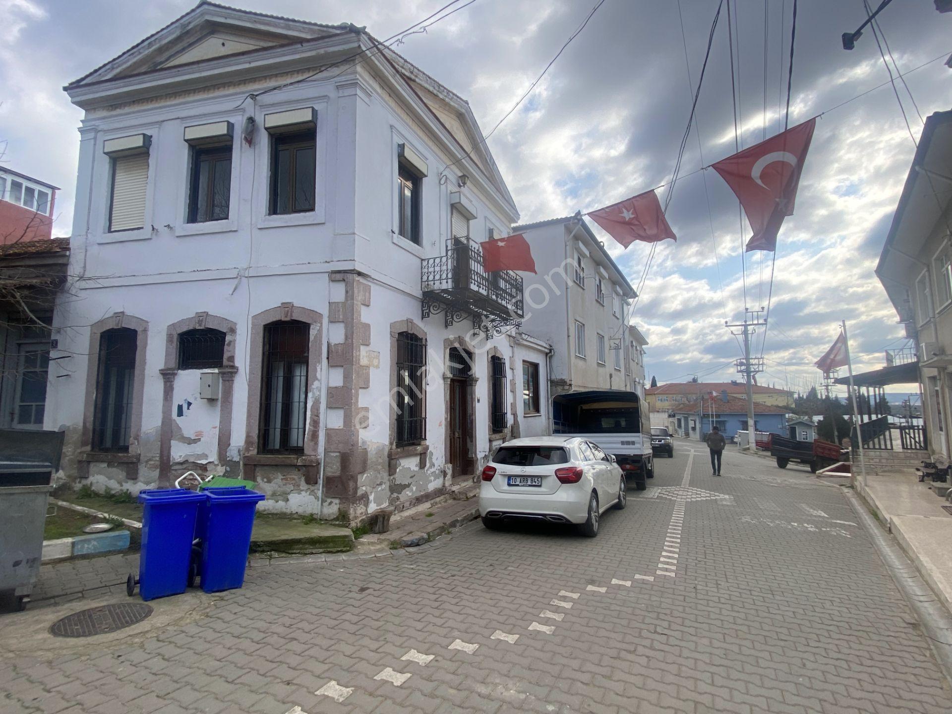 Balıkesir Gömeç Karaağac Merkez De Satılık Ev Ve Arsası - Görsel 2