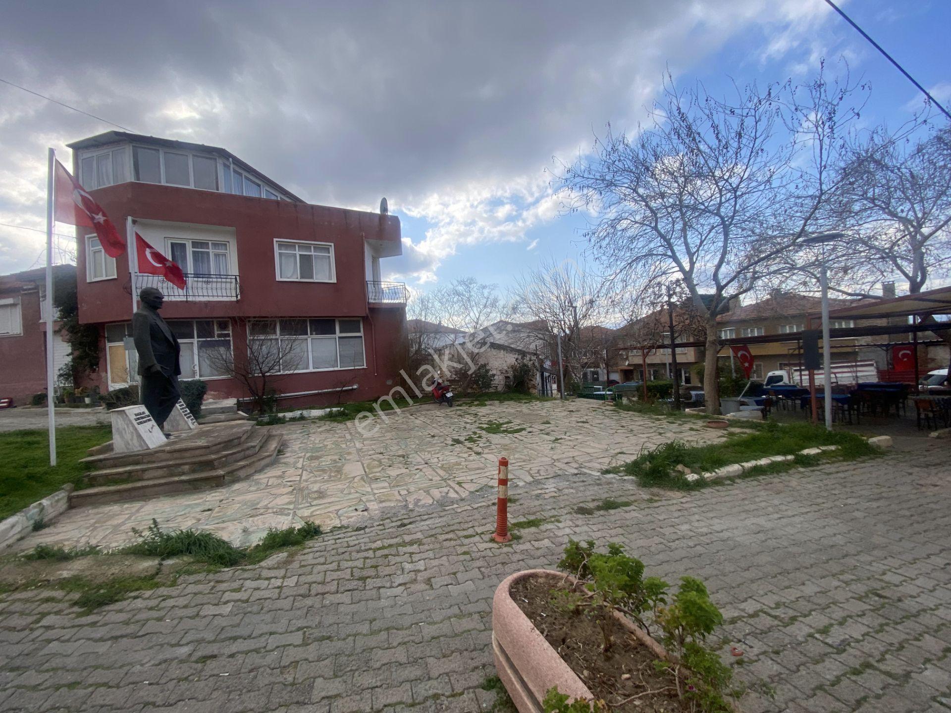 Balıkesir Gömeç Karaağac Merkez De Satılık Ev Ve Arsası - Görsel 4