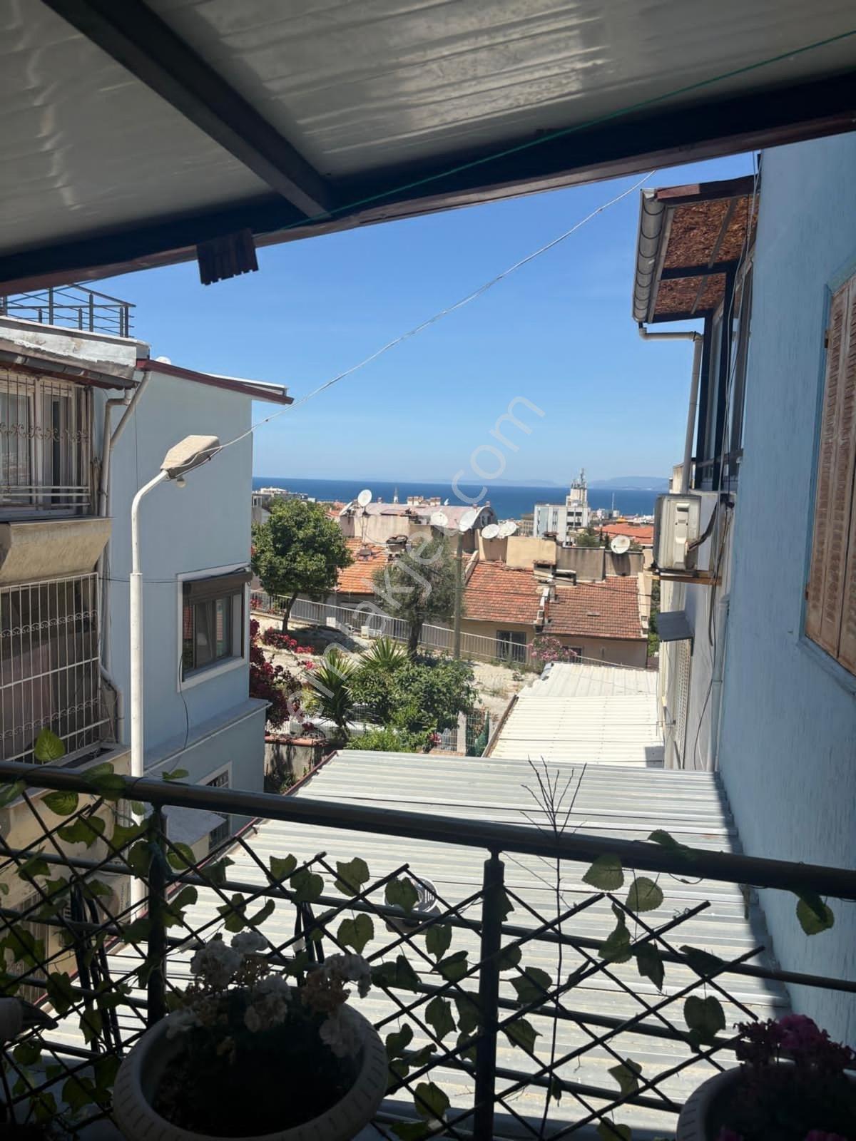 Kuşadası Türkmen Mah. 3+1 Eşyalı Villa