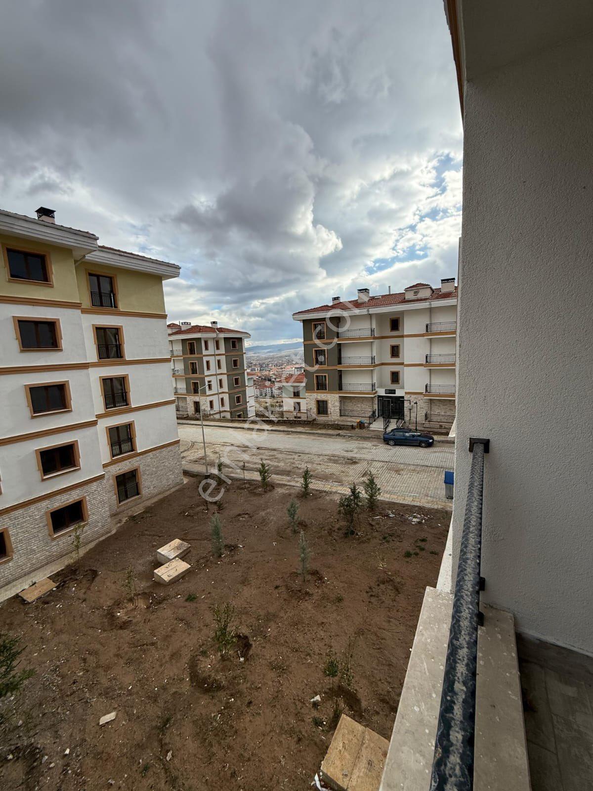 Efadan Gökçe Tokide 3+1 Kiralık Arakat Daire - Görsel 16