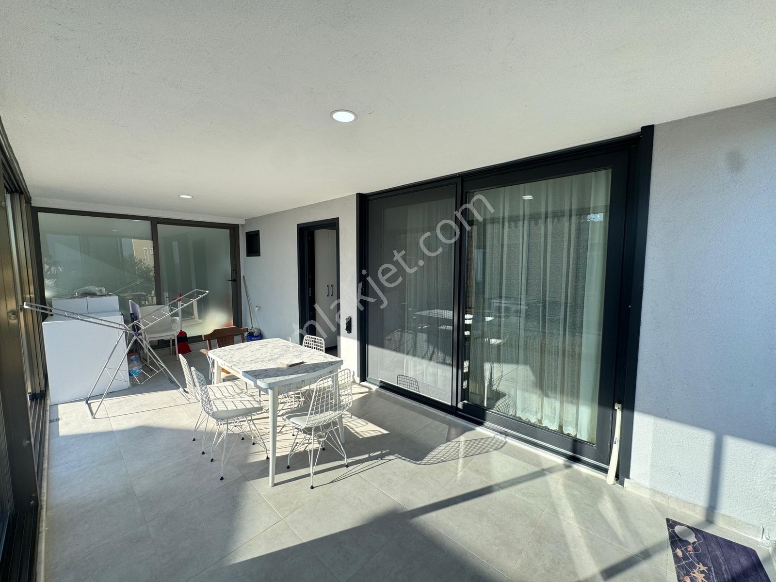 Kerim'den Küçükkuyu Mıhlı'da Bahçe Katı 2+1 Eşyalı Kiralık Daire - Görsel 20