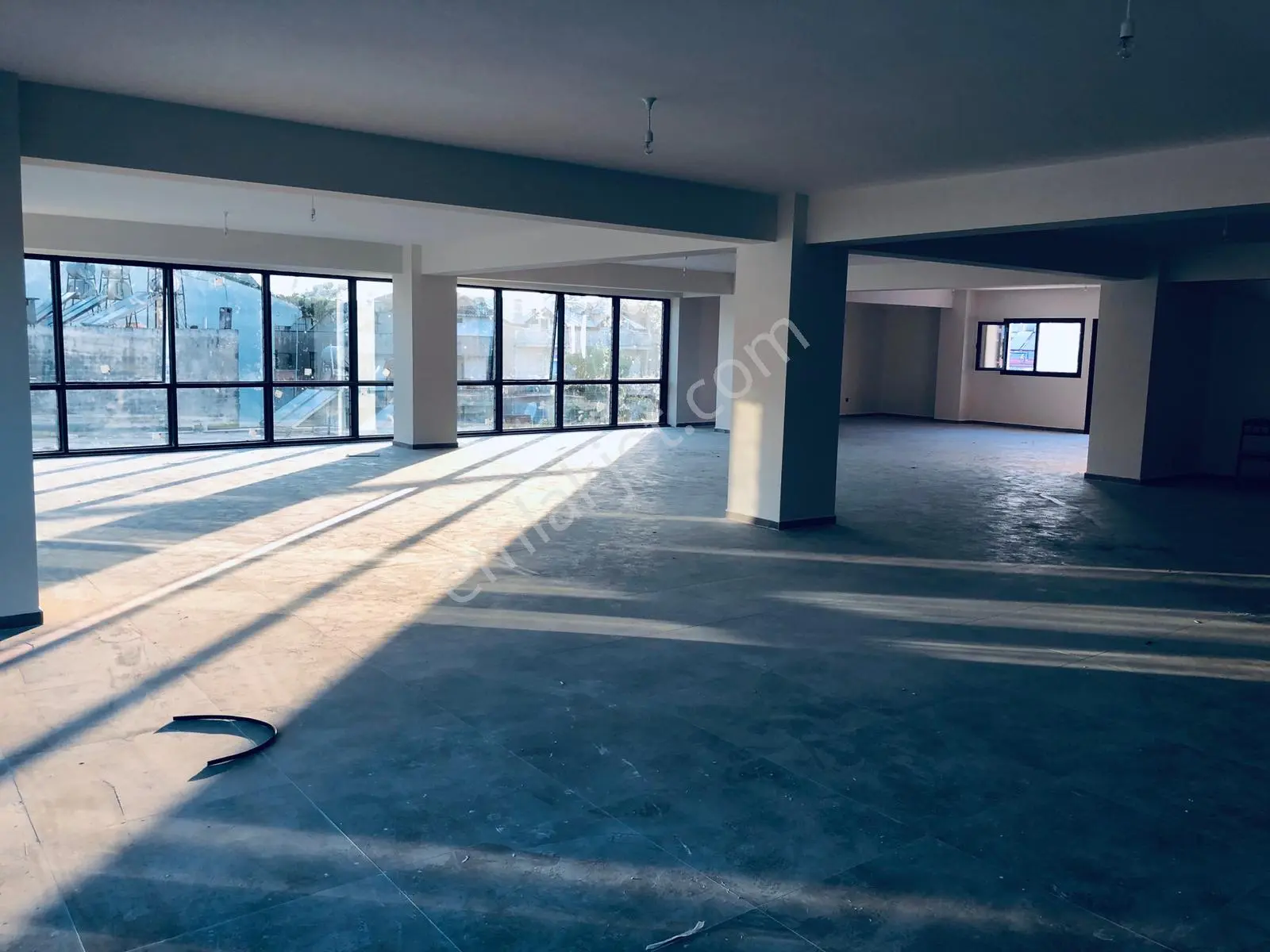 Goldhouse Dan Satılık 5 Katlı Prestijli Plaza - Görsel 4