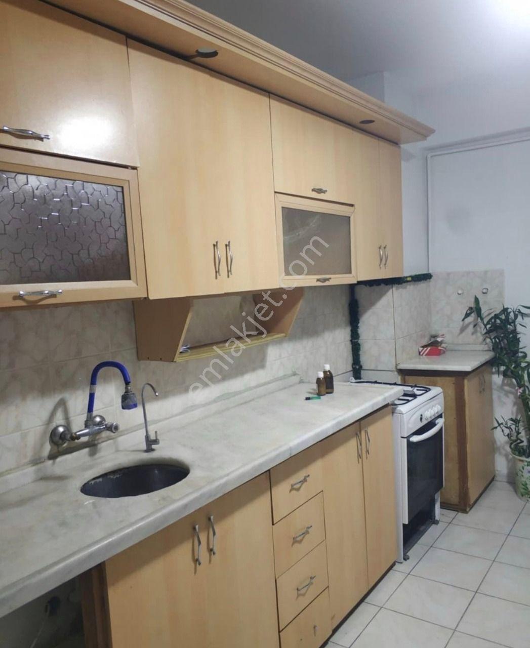 İsa Kavak Gayrimenkul’den 3+1 Kiralık Daire – Karatay Fetih