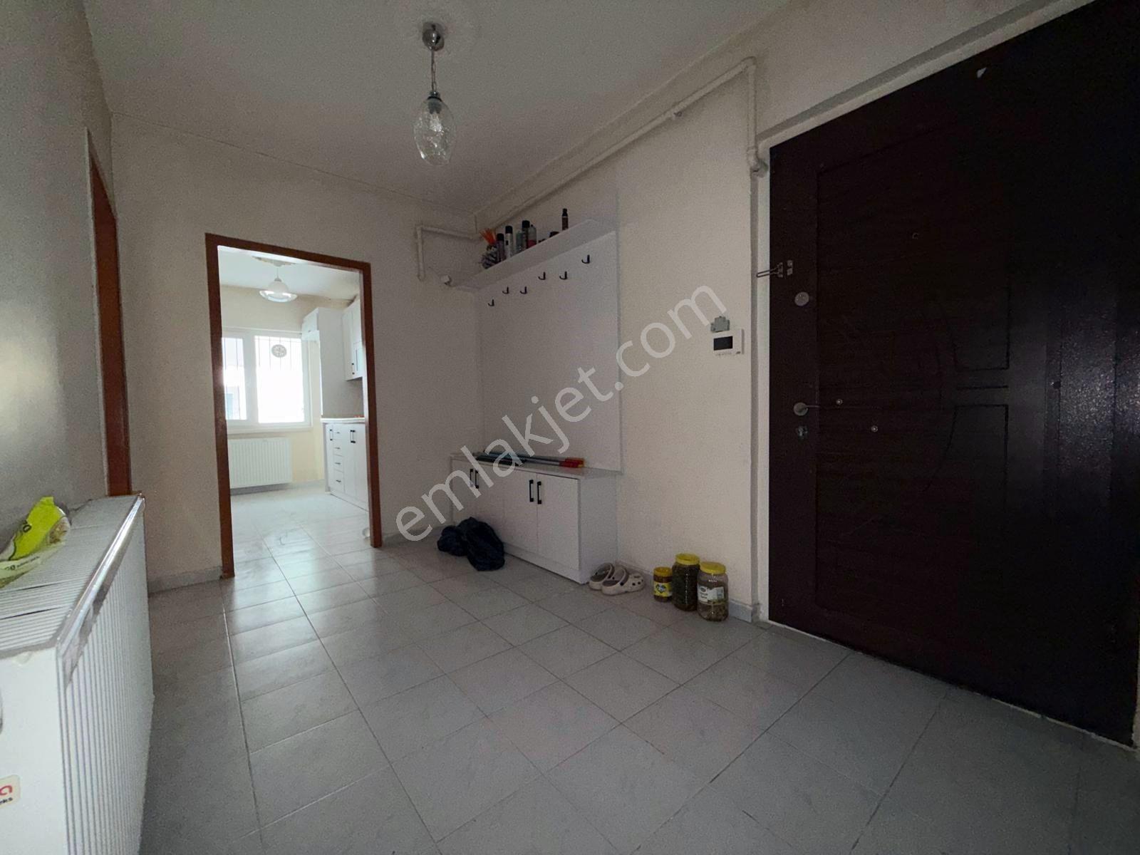 Kuşcagızda Kat Konumlu 3+1 Kot Açık Cepheli - Görsel 18
