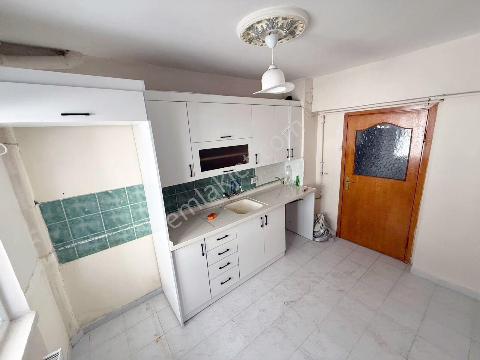 Kuşcagızda Kat Konumlu 3+1 Kot Açık Cepheli - Görsel 24