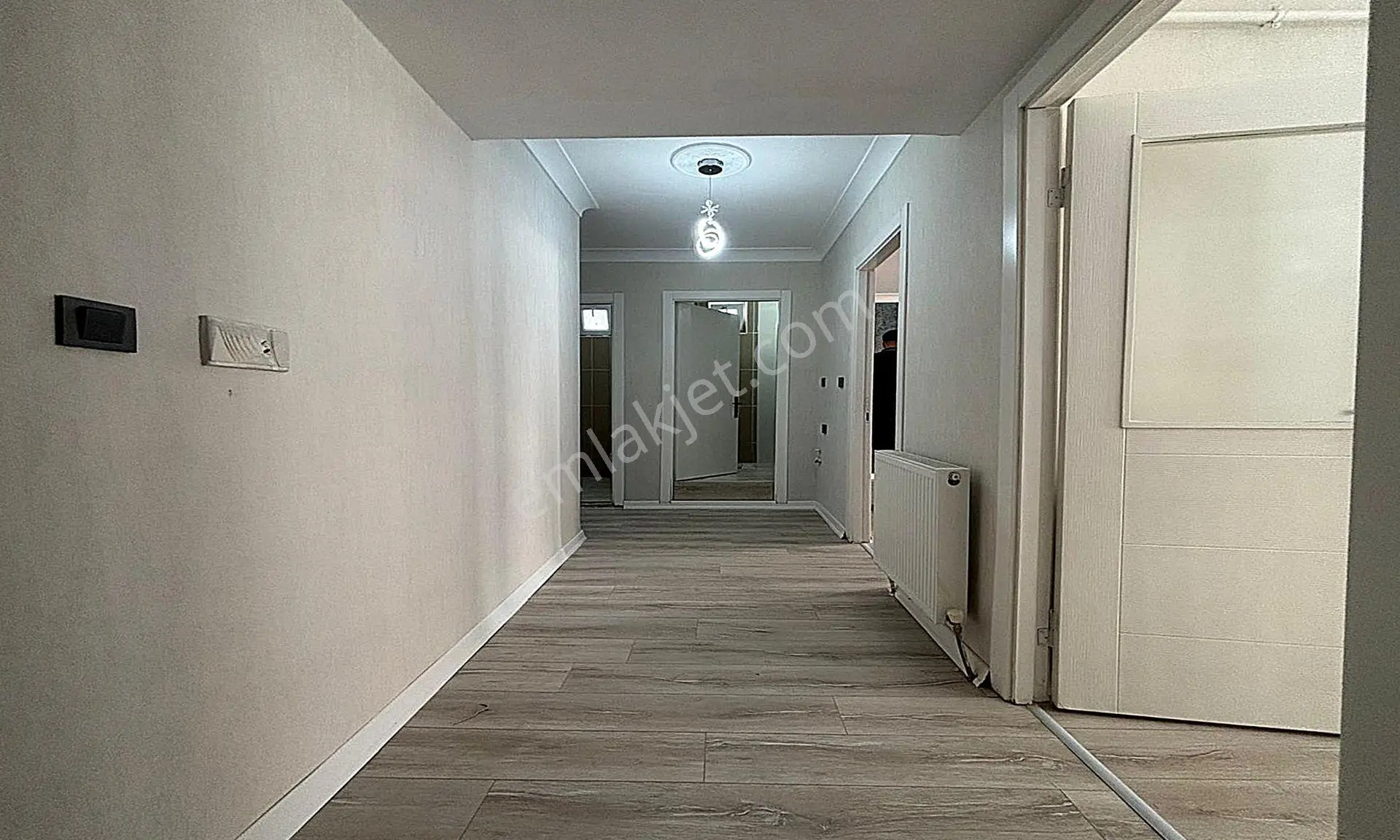 Bulvar'dan Karakaya'da Caddeye Yakın Geniş Masrafsız 3+1 Daire!! - Görsel 15