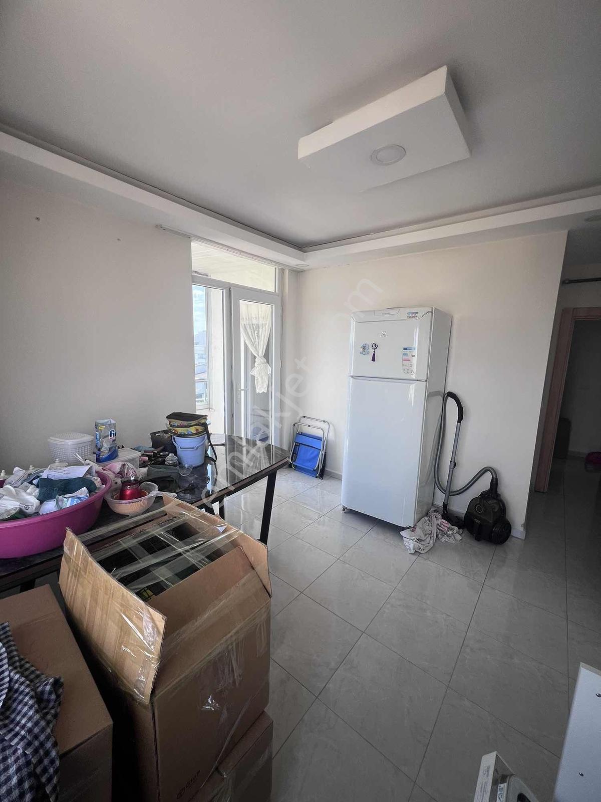 Bahçelievler Mahallesinde Kiralık 3+1 Lüx Daire - Görsel 3