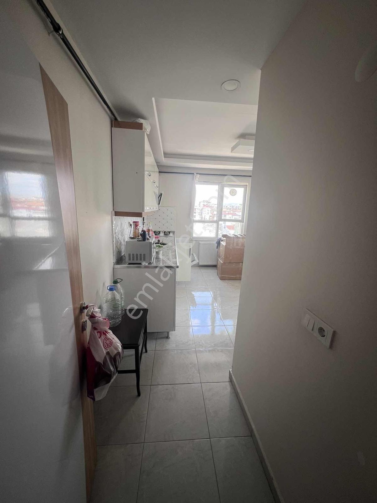 Bahçelievler Mahallesinde Kiralık 3+1 Lüx Daire - Görsel 11