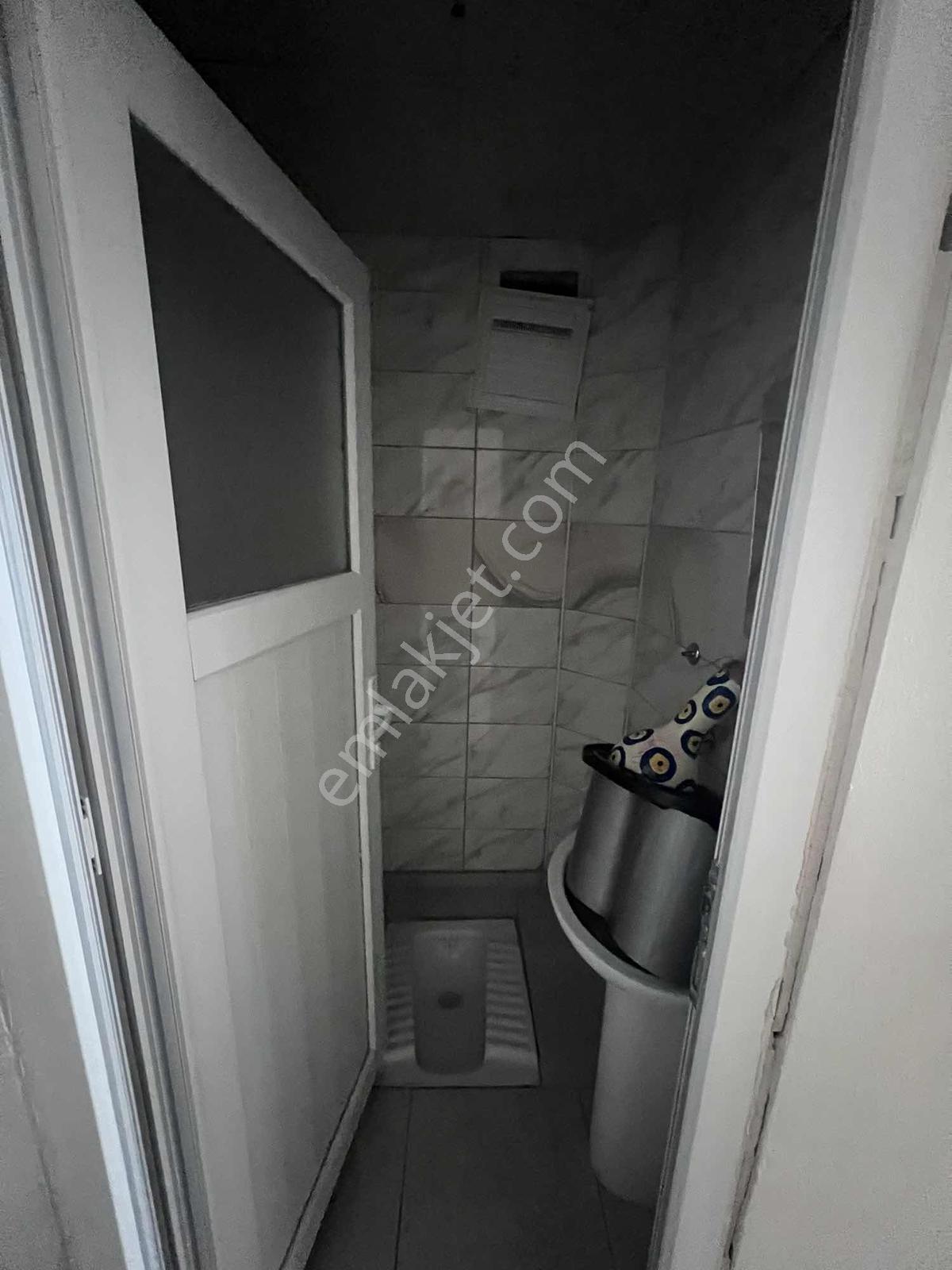 Bahçelievler Mahallesinde Kiralık 3+1 Lüx Daire - Görsel 8