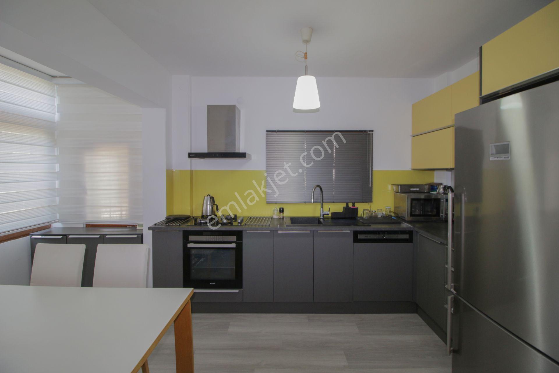 İzmir Urla Zeytinalanı Mah. 212m2 Arsa İçerisinde Satılık Villa - Görsel 16