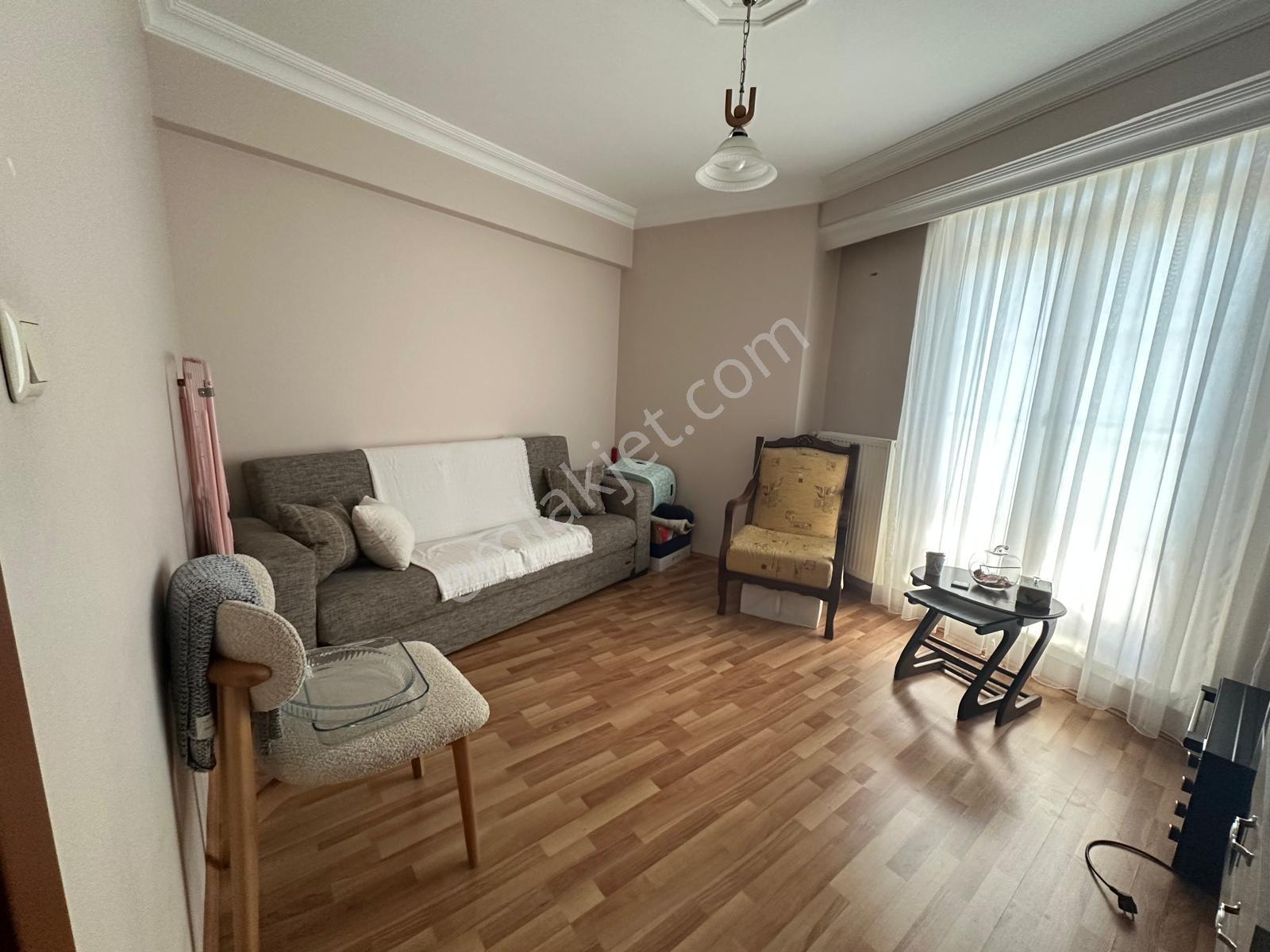 Üsküdar Merkezi Lokasyon 2+1 Fırsat Daire - Görsel 12