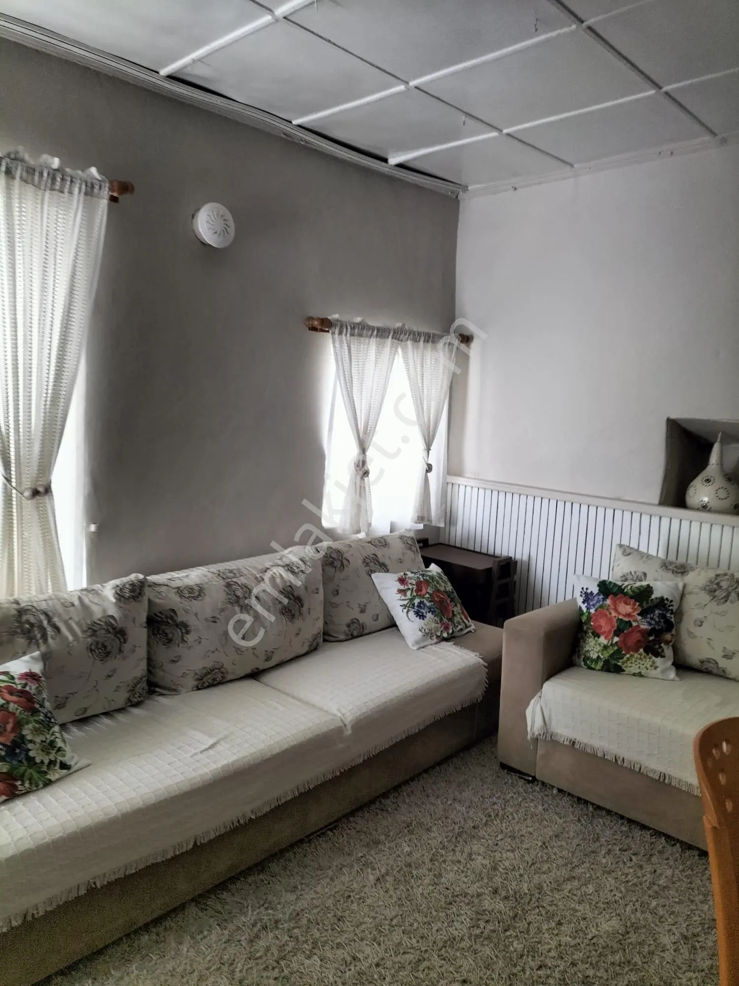 Alaçatı Merkez De Satılık Eski Taş Ev - Görsel 2