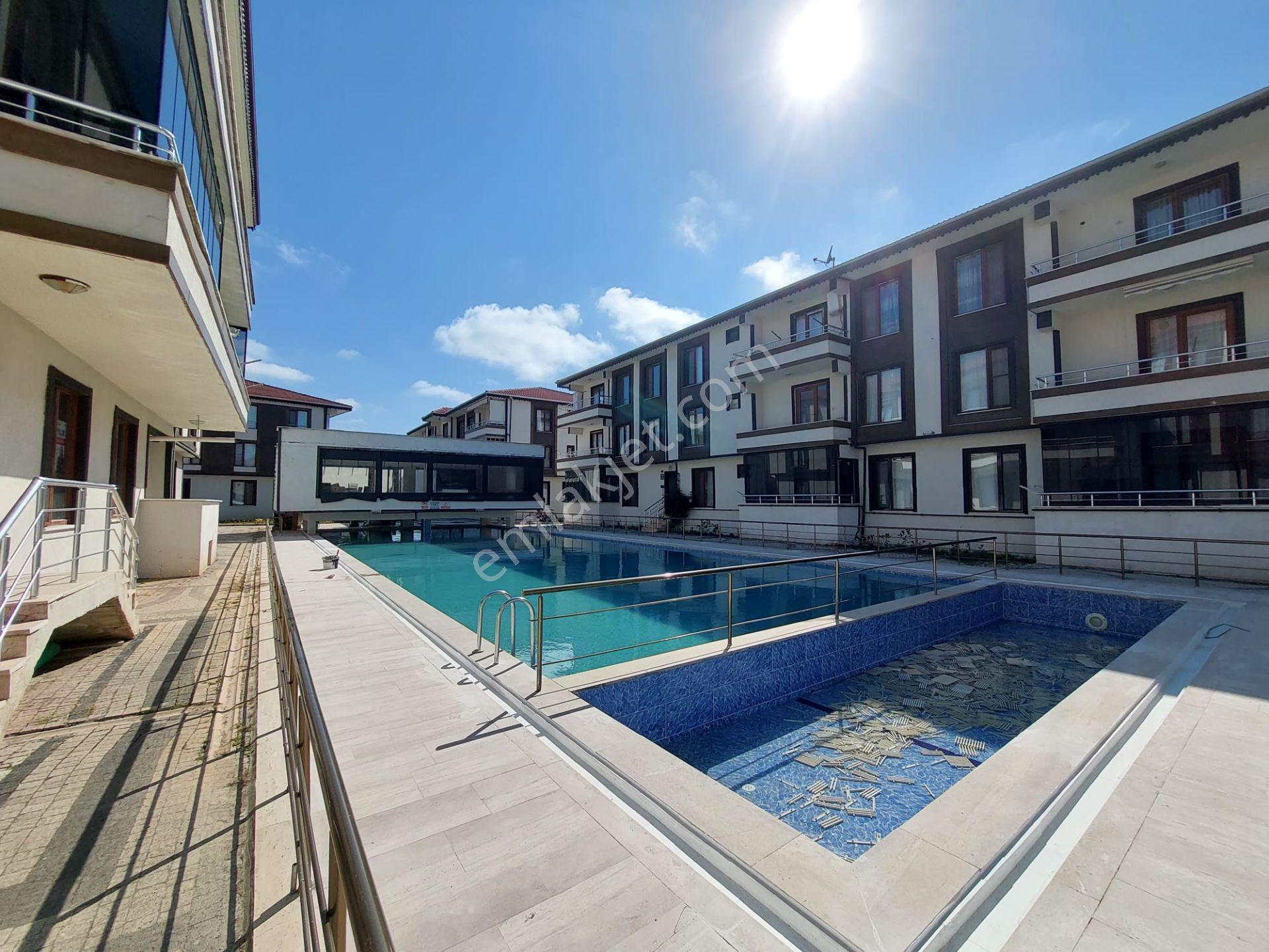 Karasu Forest City De 1+1 Çok Geniş Kullanım Alanlı Satılık Daire - Görsel 3