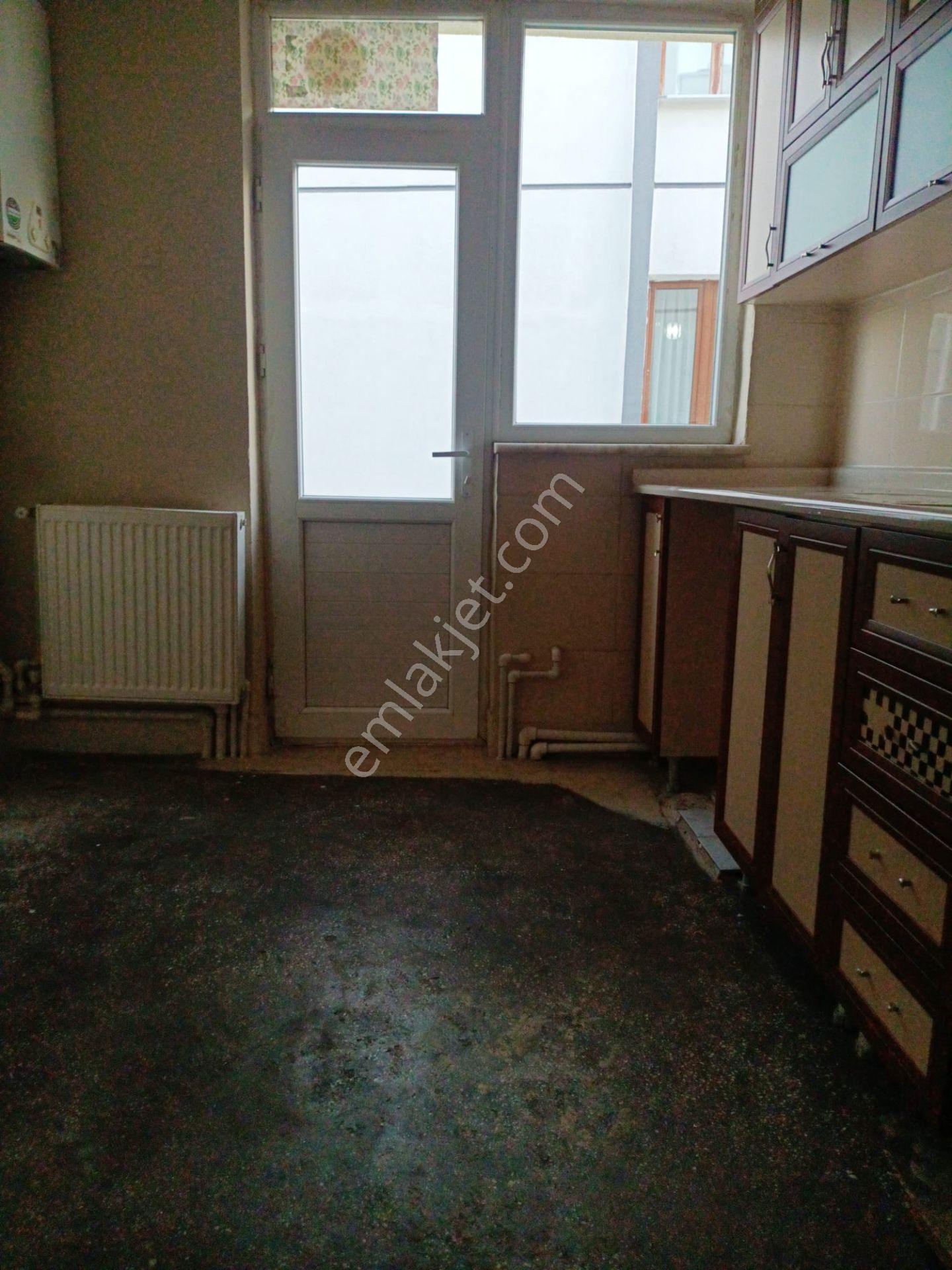 İsa Kavak Gayrimenkul’den 3+1 Kiralık Daire – Selçuklu Aydınlıkevler - Görsel 6