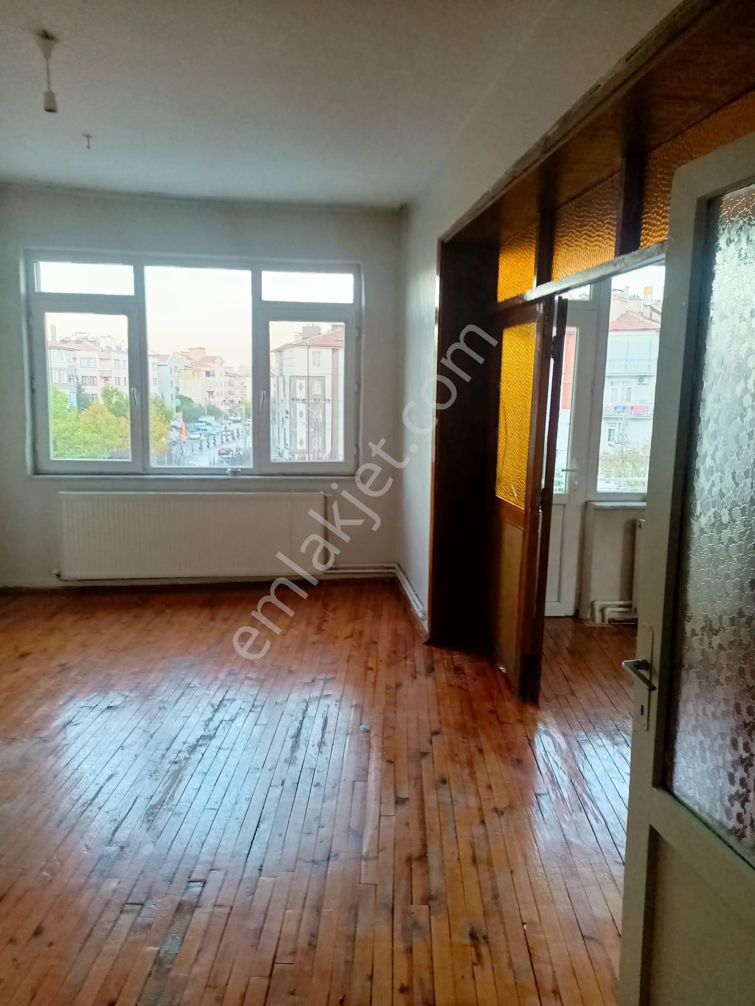İsa Kavak Gayrimenkul’den 3+1 Kiralık Daire – Selçuklu Aydınlıkevler - Görsel 9