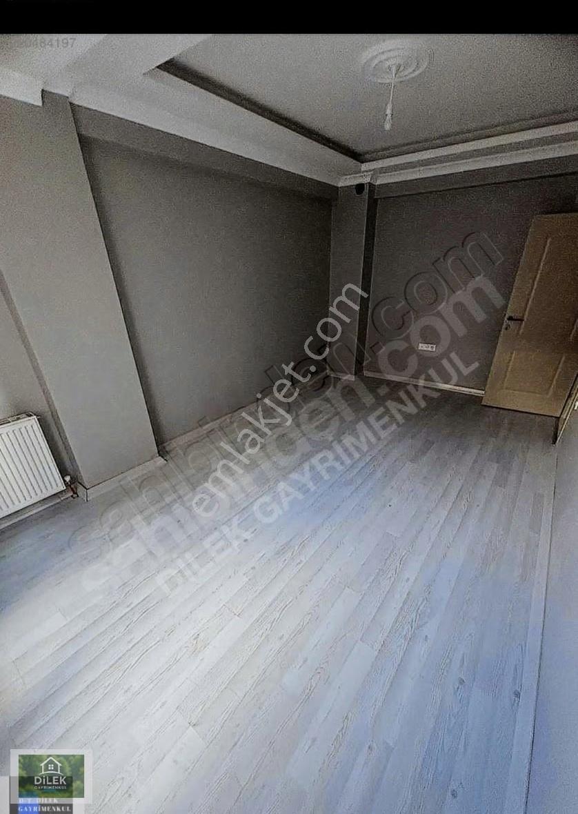 Hakan Cad Üzerinde Satılık Daire Krediye Uygun Yeni Bina - Görsel 3
