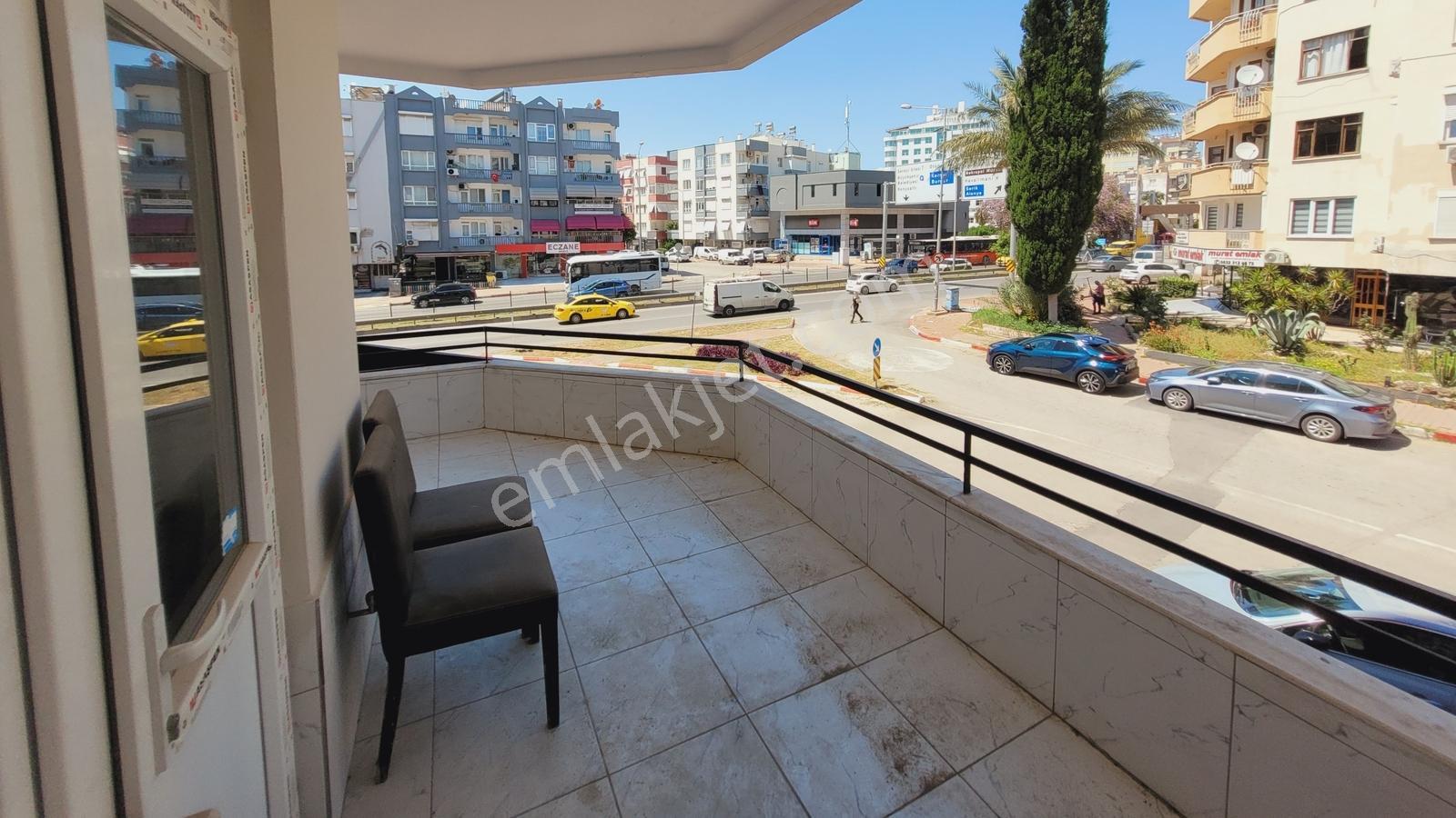 160 M² Geniş 3+1 Daire Full Tadilatlı, Krediye Uygun - Görsel 9